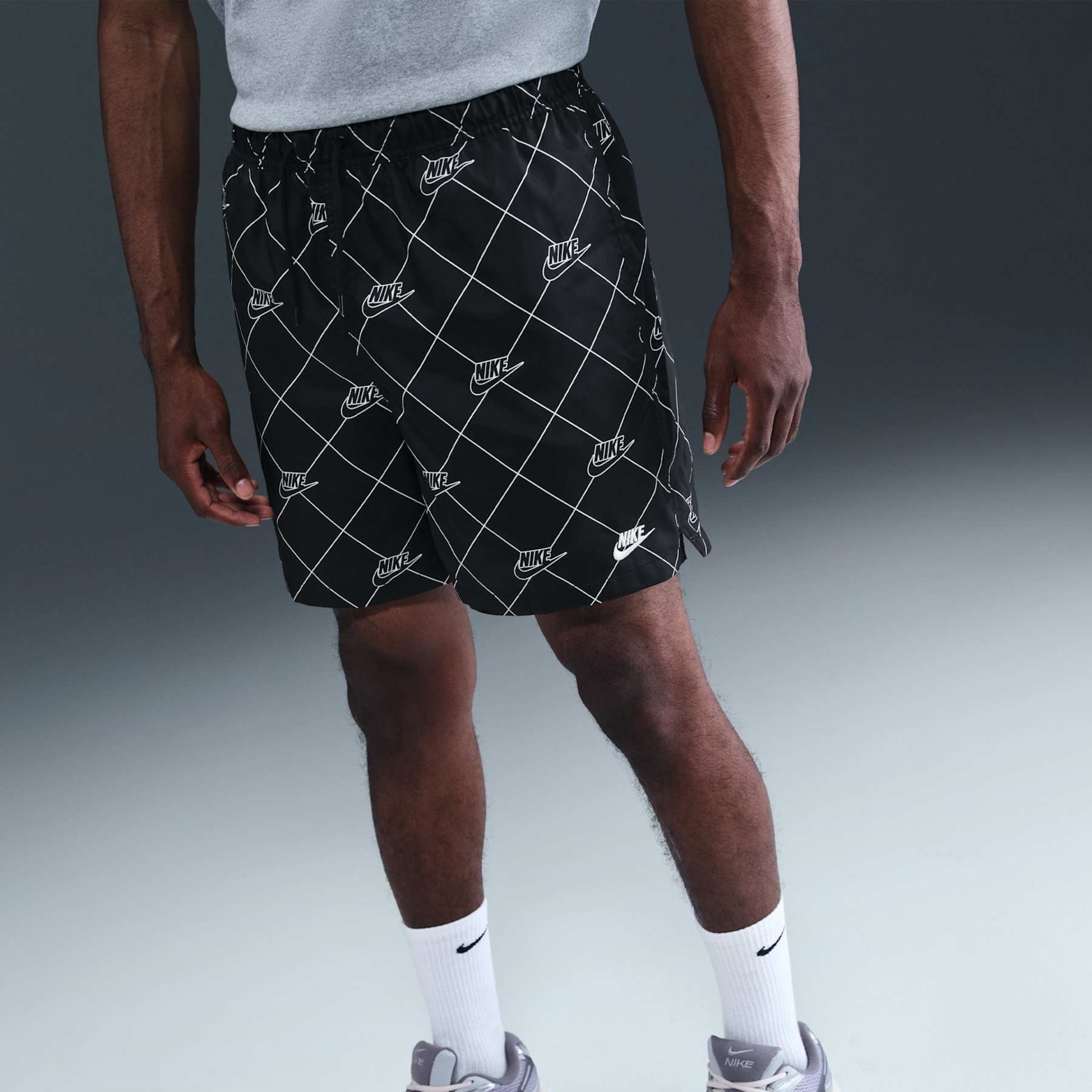 Shorts Nike Club Woven Flop Masculino - Foto 2