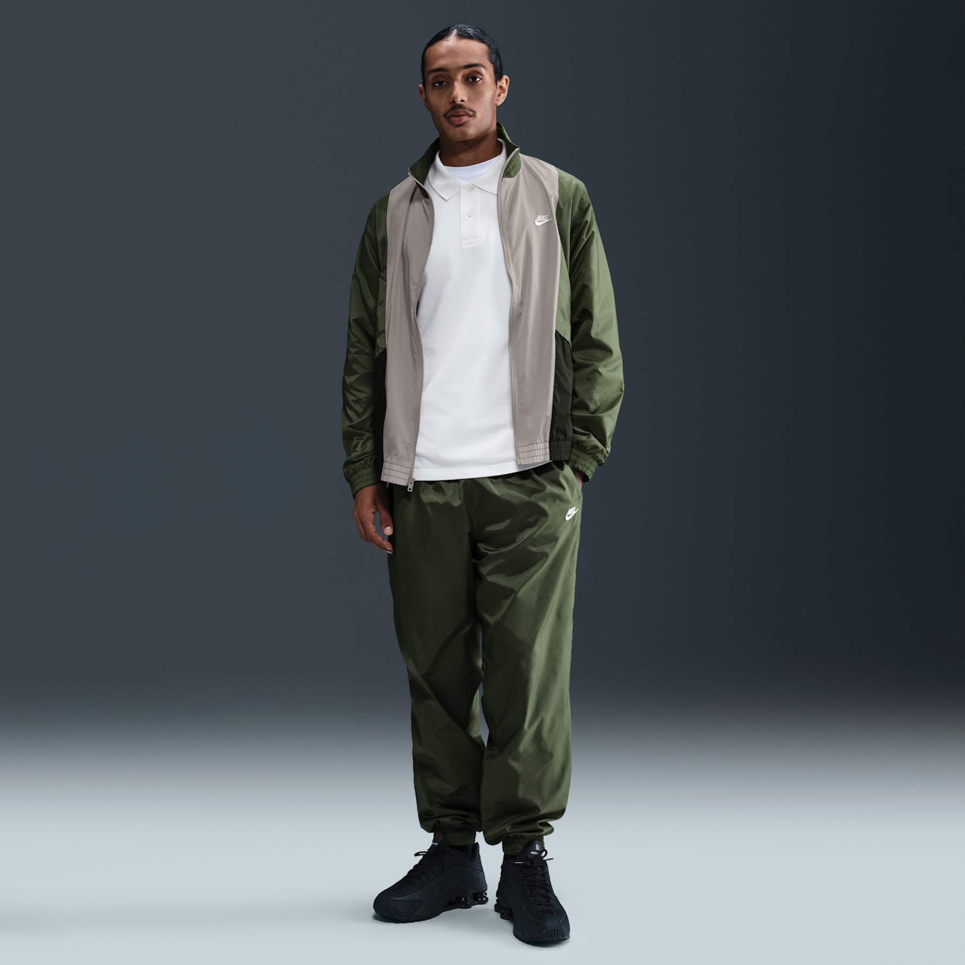 Imagem principal de Agasalho Nike Club Woven Masculino