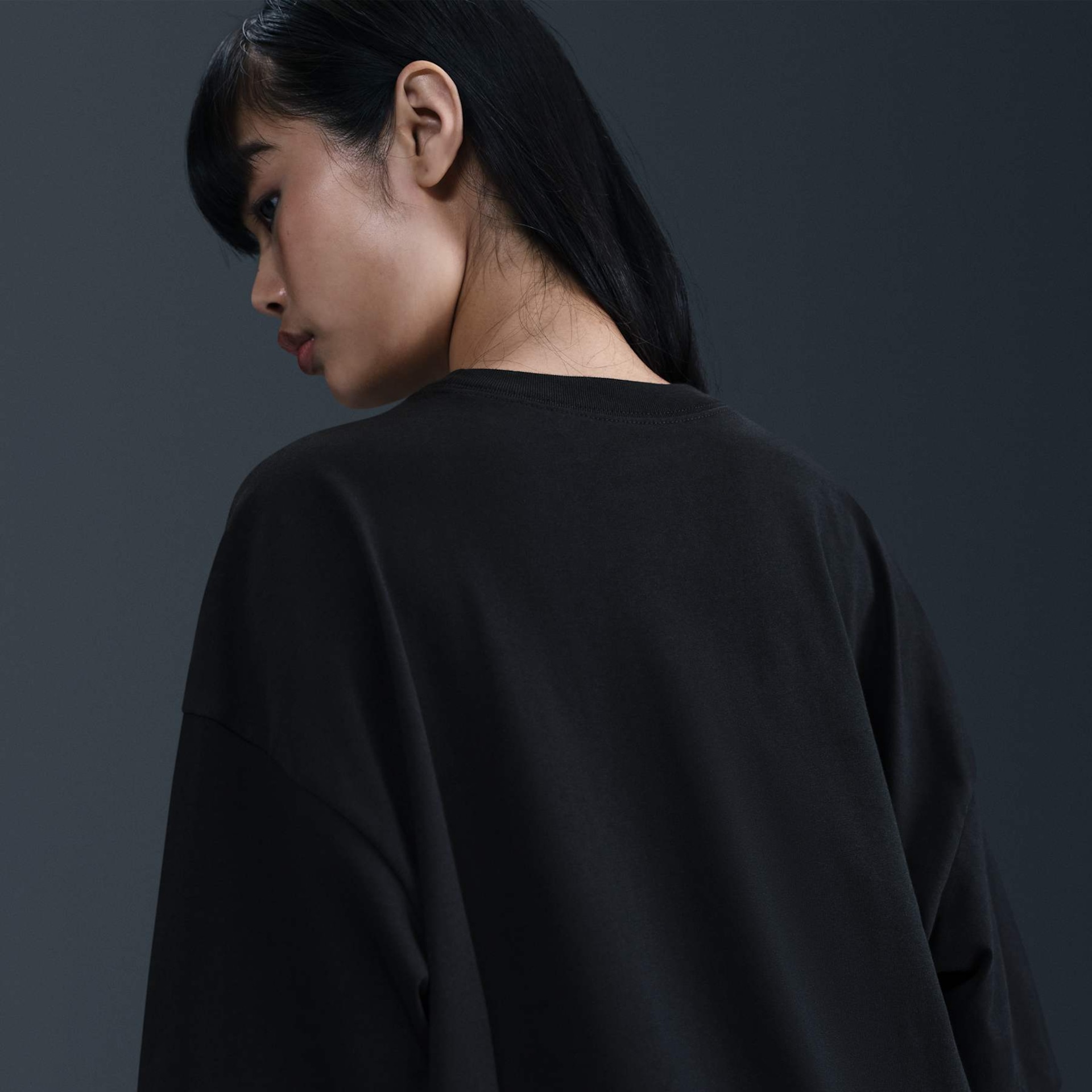 Camiseta Oversized Nike Sportswear Feminina - Foto 2