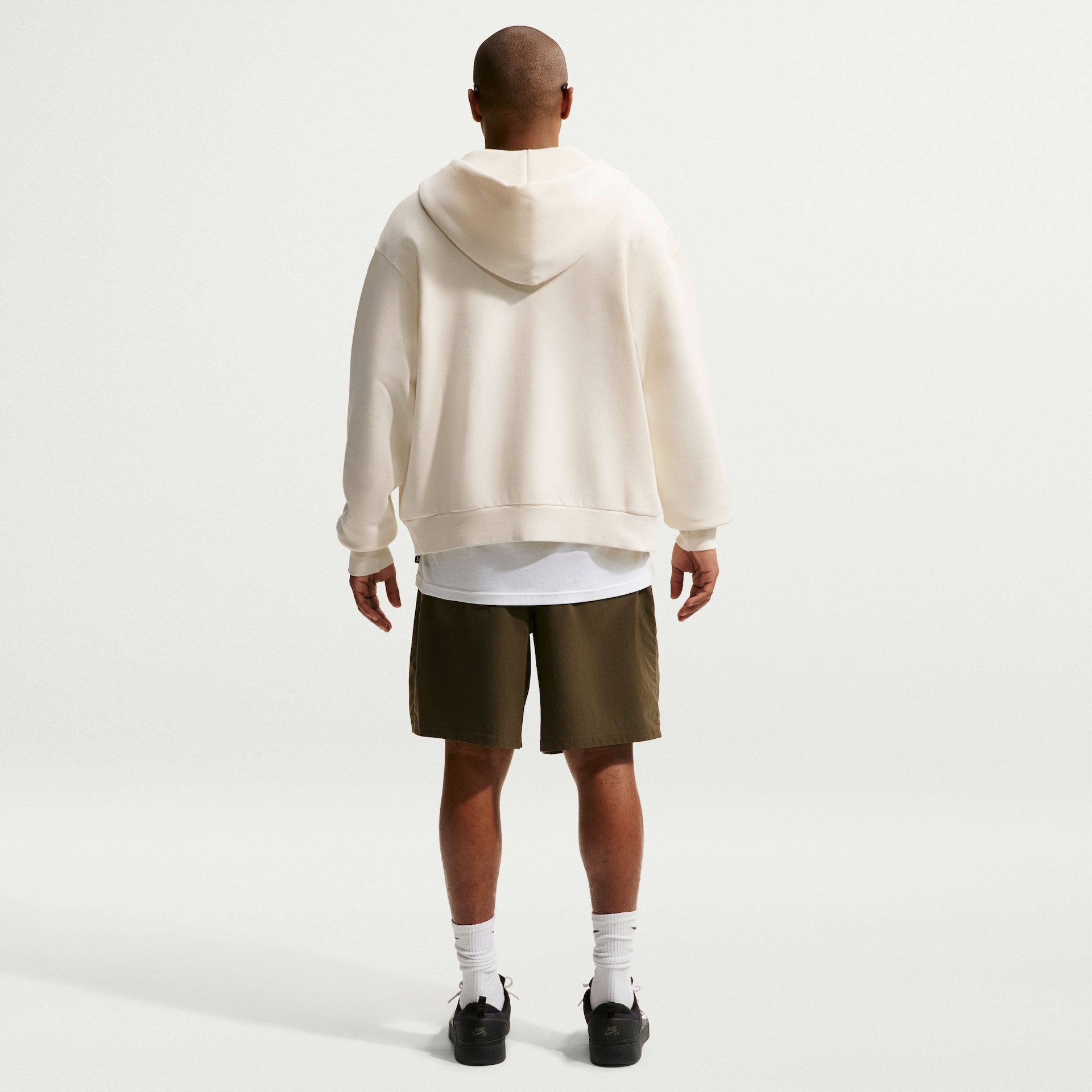 Jaqueta Nike SB Essentials Fleece Unissex - Foto 4