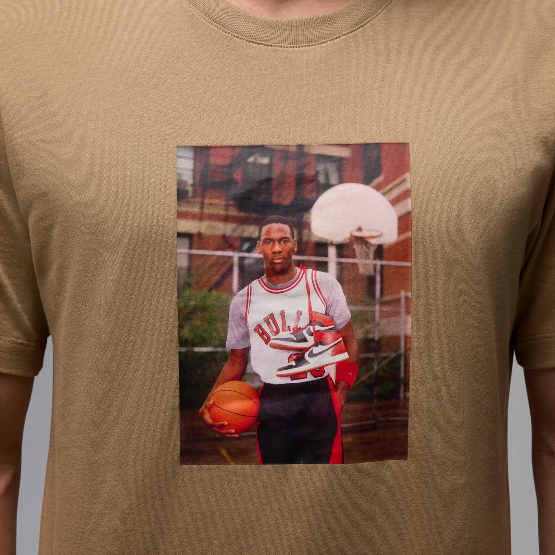 Camiseta Jordan Essential Masculina - Foto 4