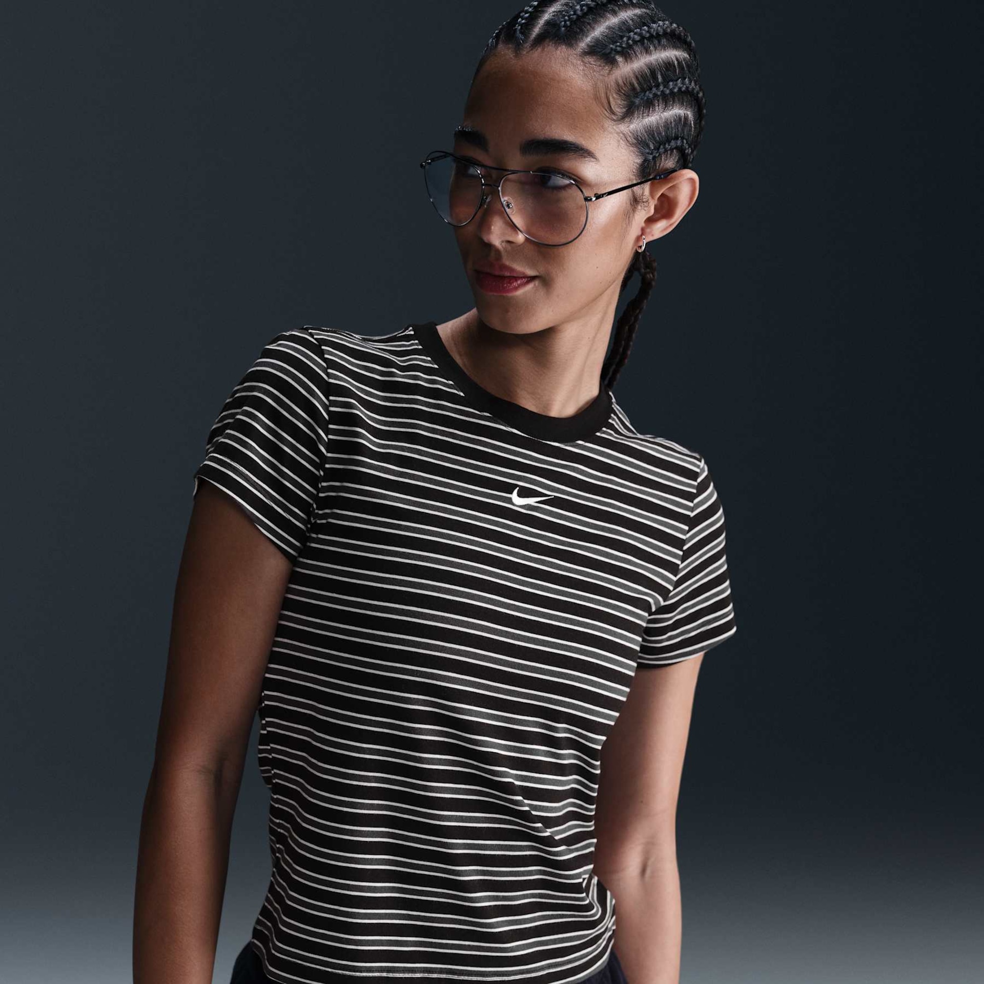 Imagem principal de Camiseta Nike Sportswear Chill Knit Feminina