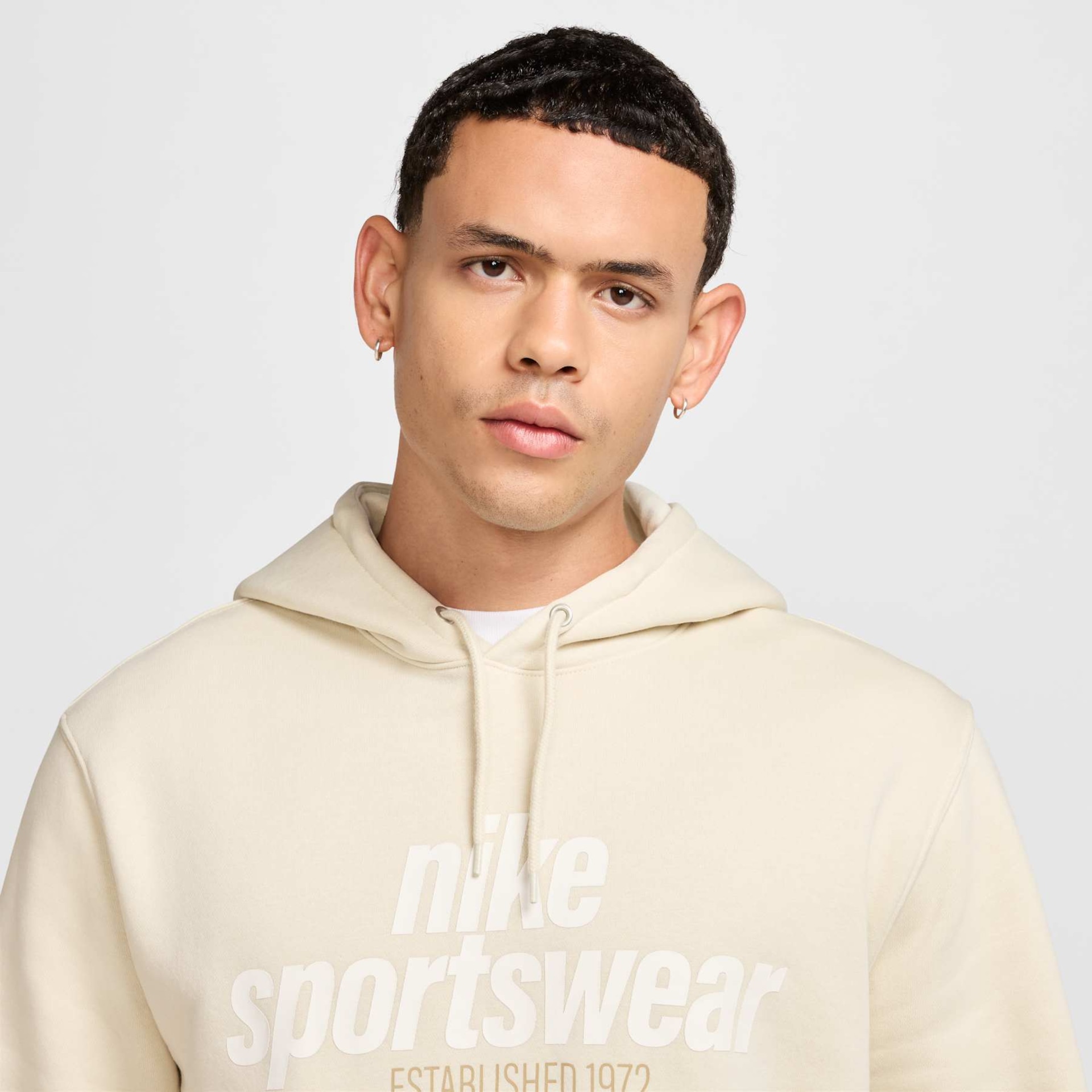 Blusão Nike Sportswear Club GFX Masculino - Foto 3