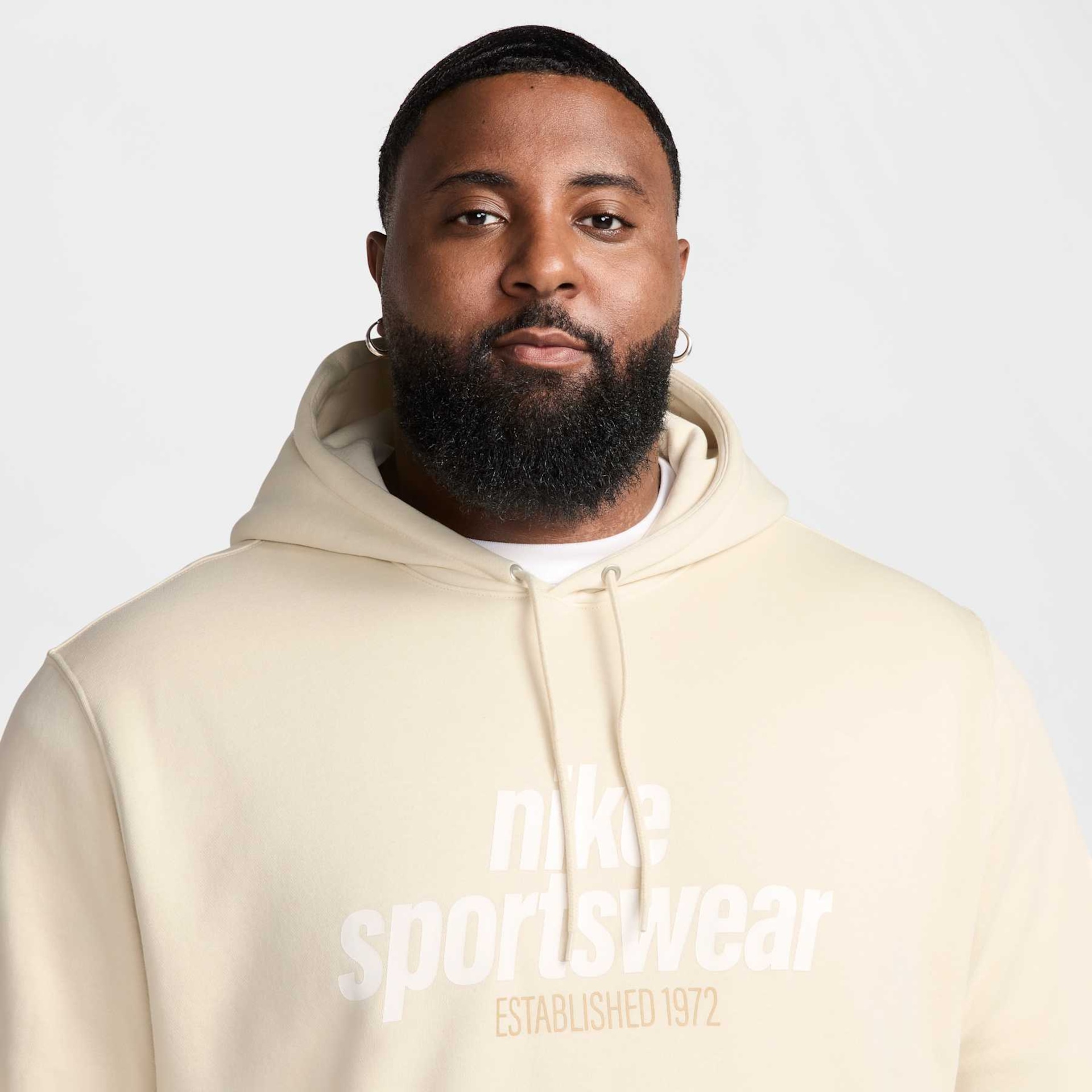 Blusão Nike Sportswear Club GFX Masculino - Foto 9