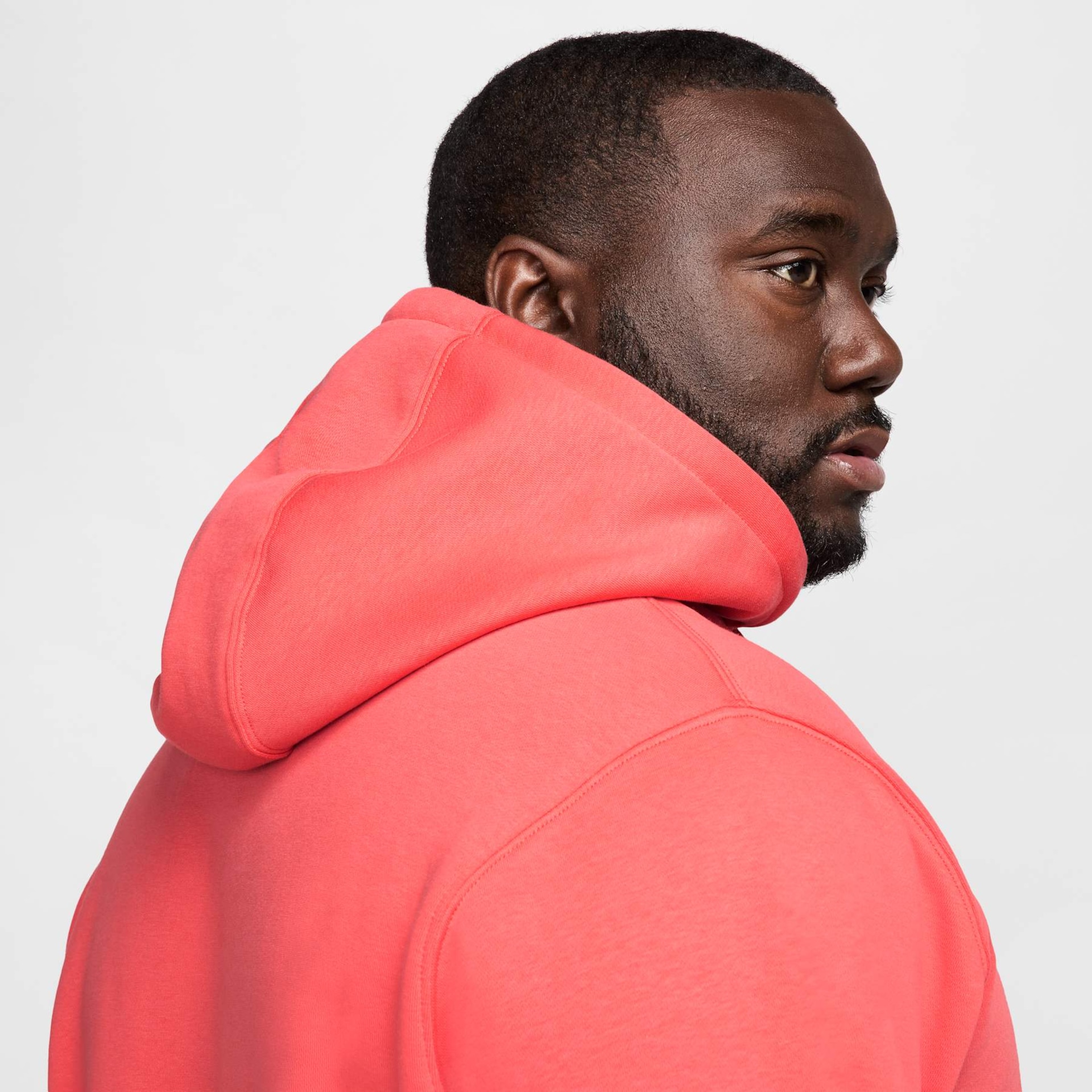 Blusão Nike Sportswear Club GFX Masculino - Foto 13