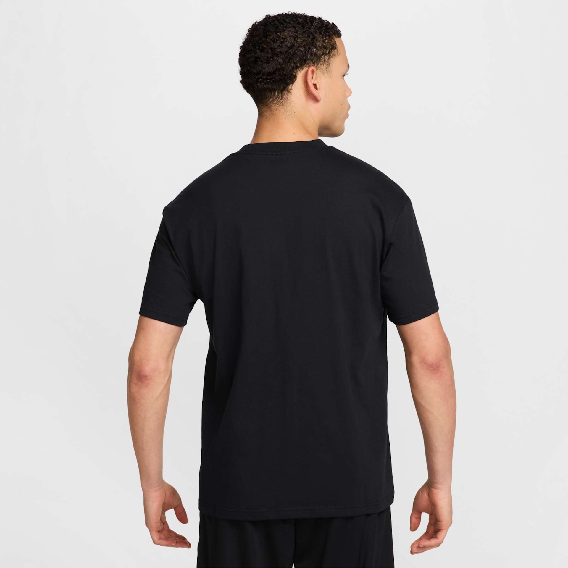 Camiseta Nike Court M90 Masculina - Foto 2