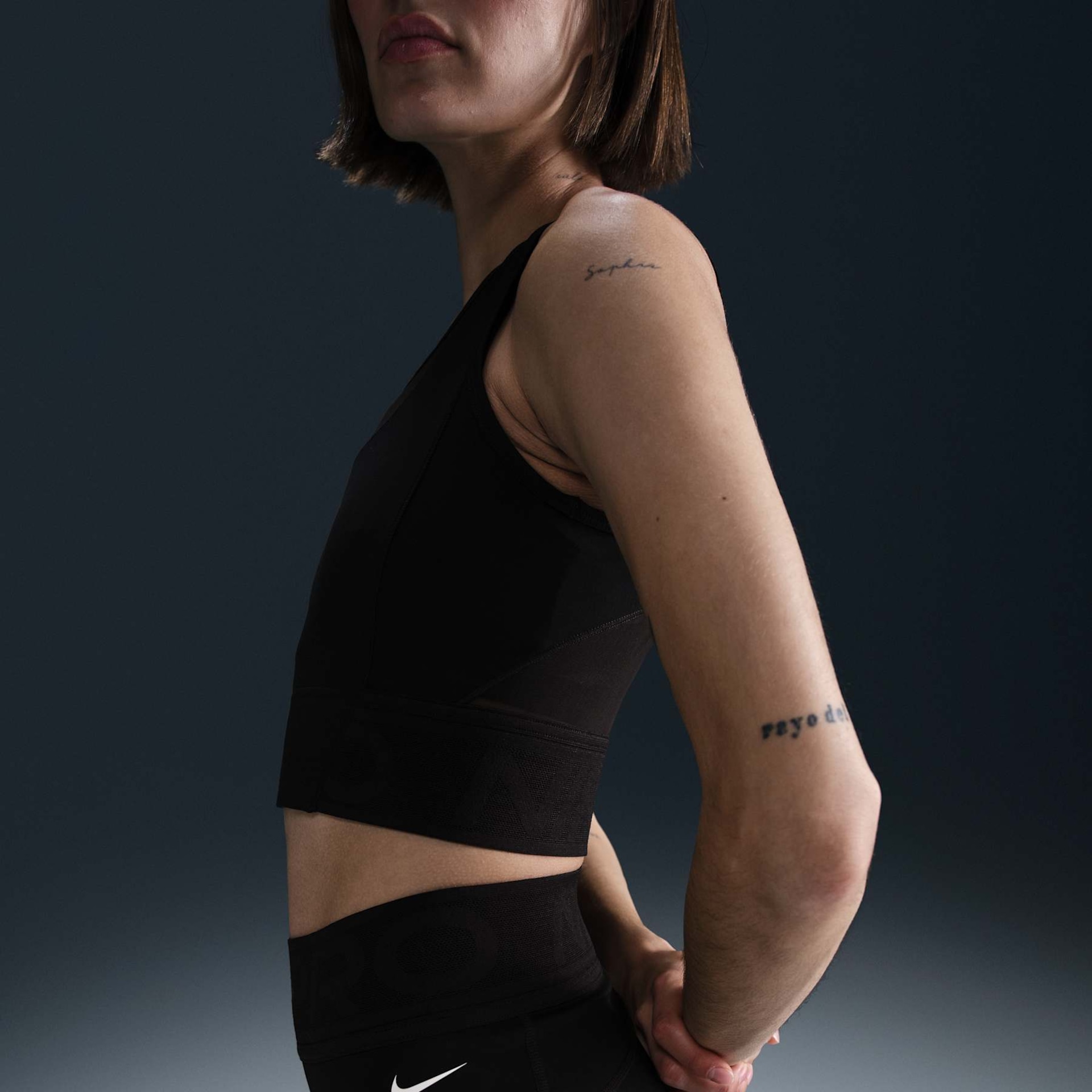 Regata Nike Pro Feminina - Foto 2