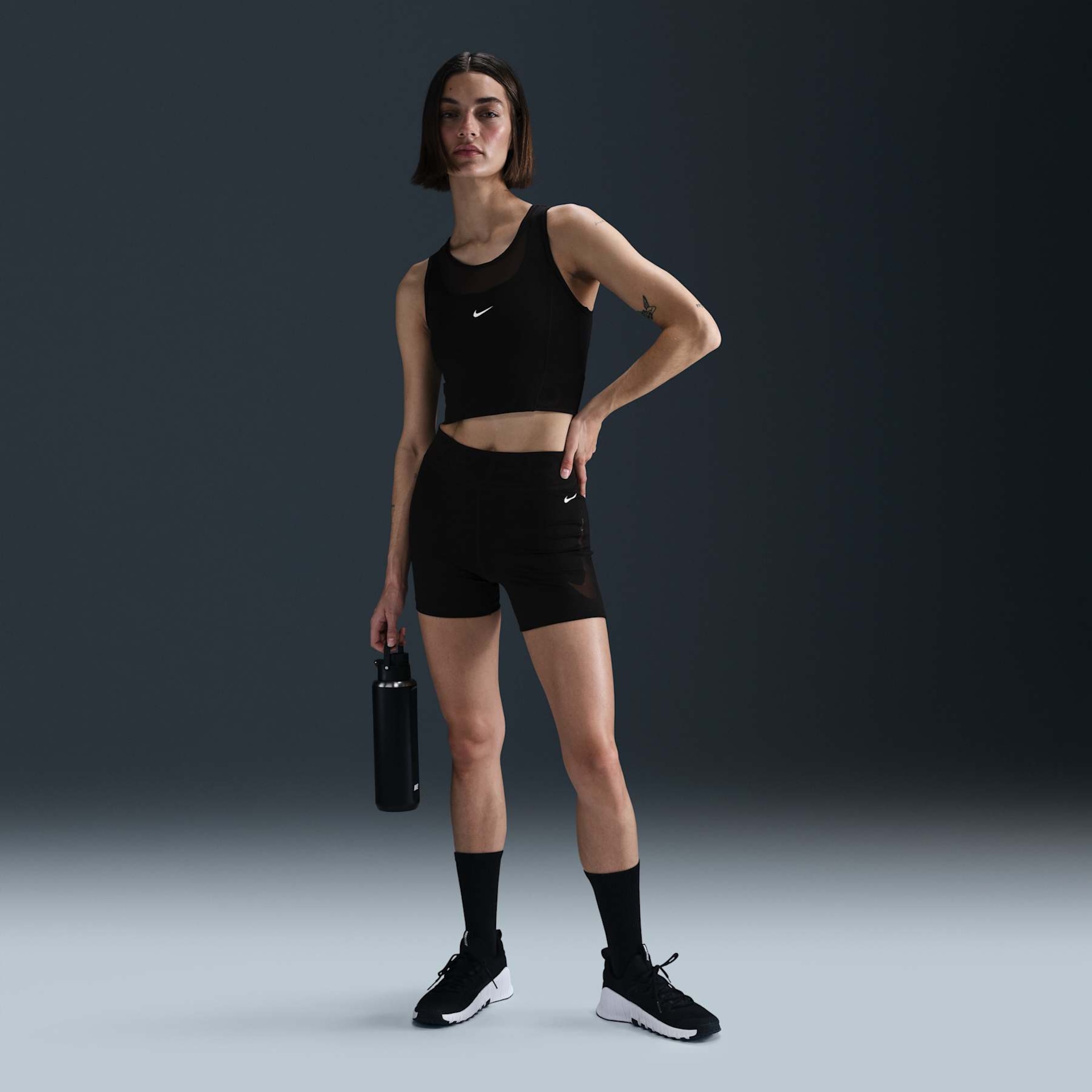 Regata Nike Pro Feminina - Foto 4