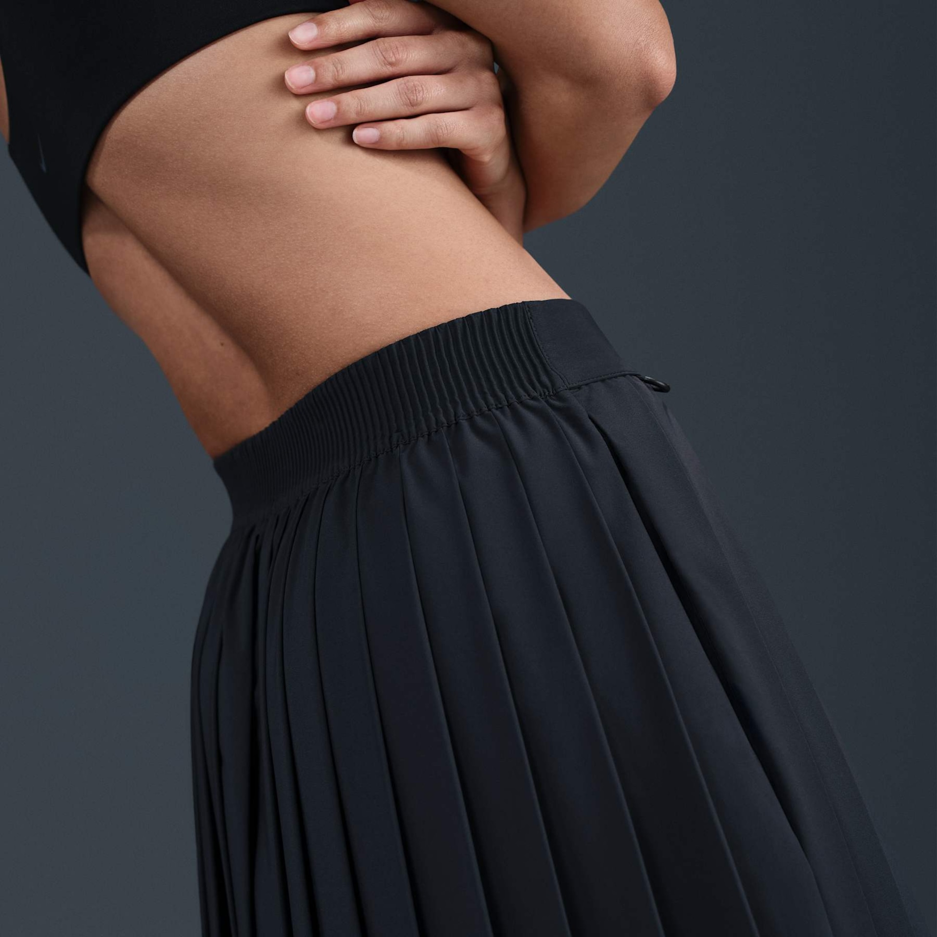 Saia Nike Dri-FIT Plissada 24.7 Feminina - Foto 3