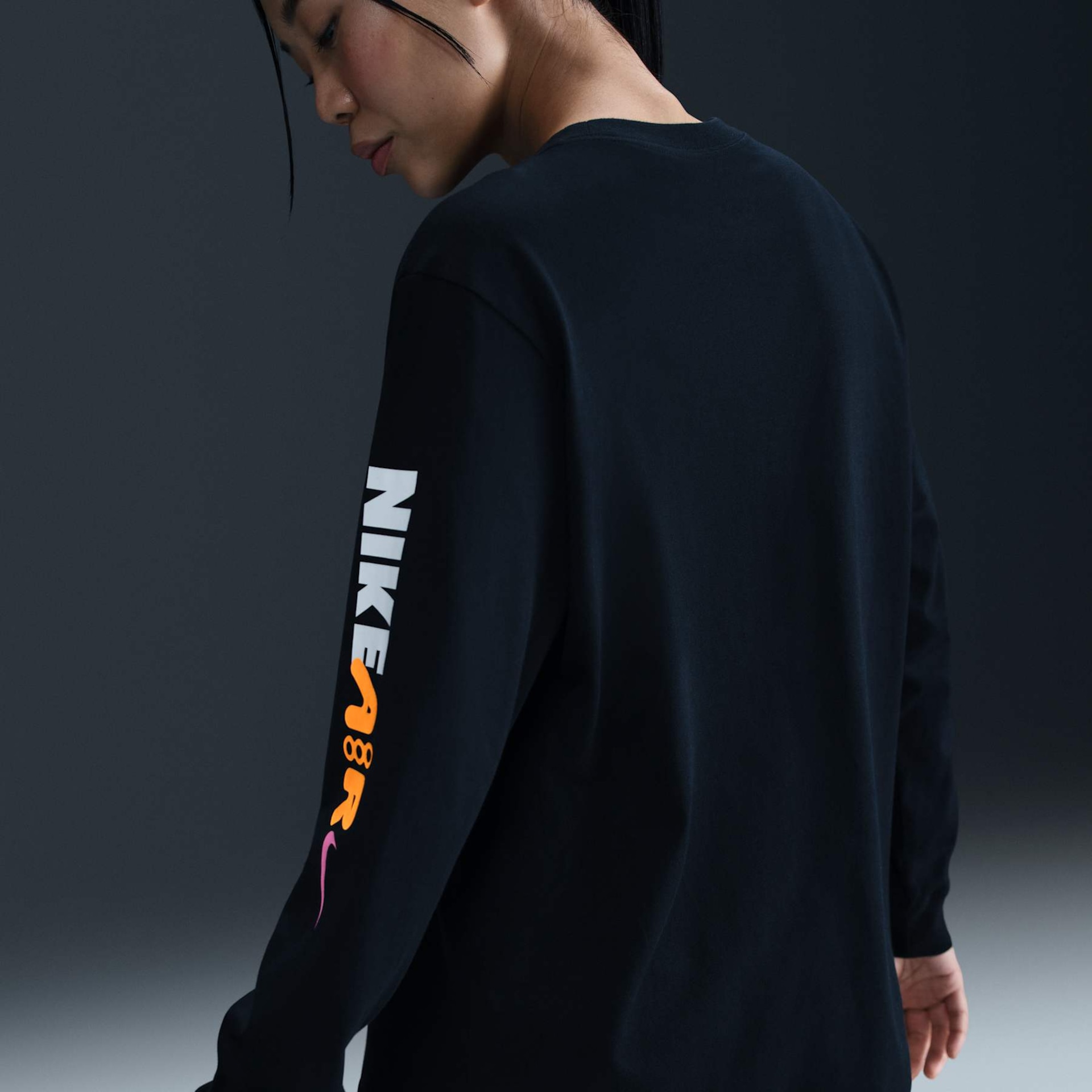 Camiseta Nike Sportswear Air Max Feminina - Foto 2