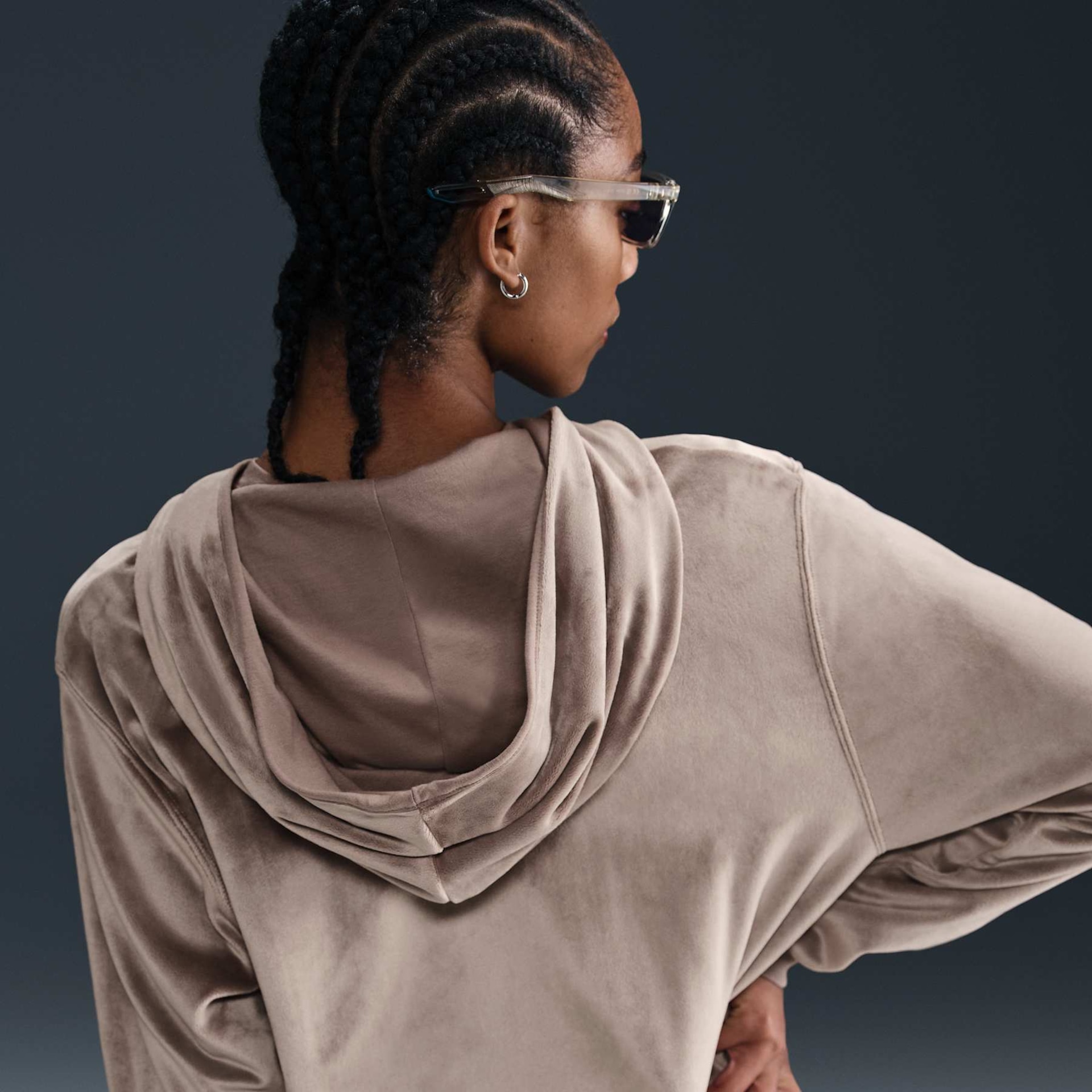Blusão Nike Sportswear Chil Hoodie Feminino - Foto 2