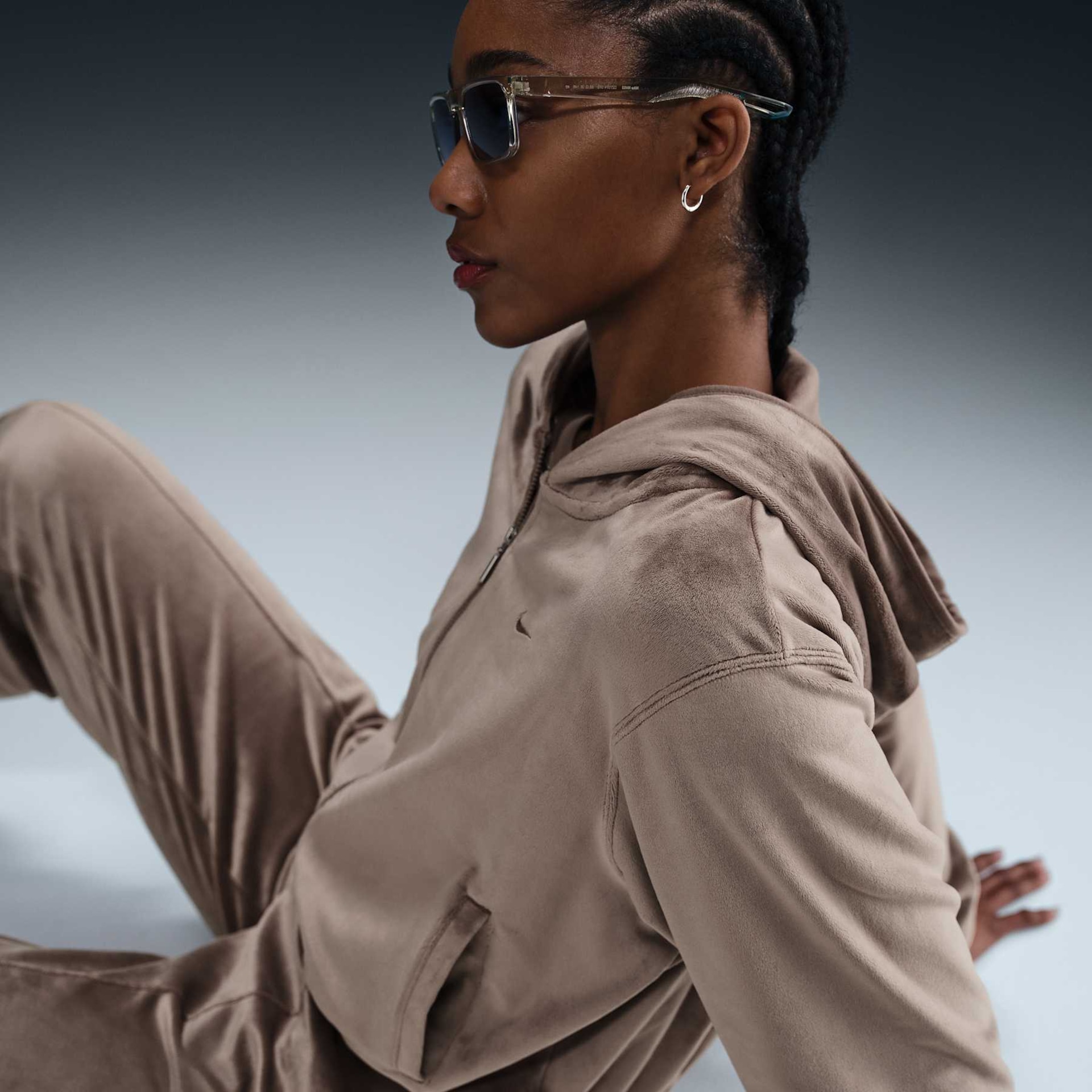 Blusão Nike Sportswear Chil Hoodie Feminino - Foto 3