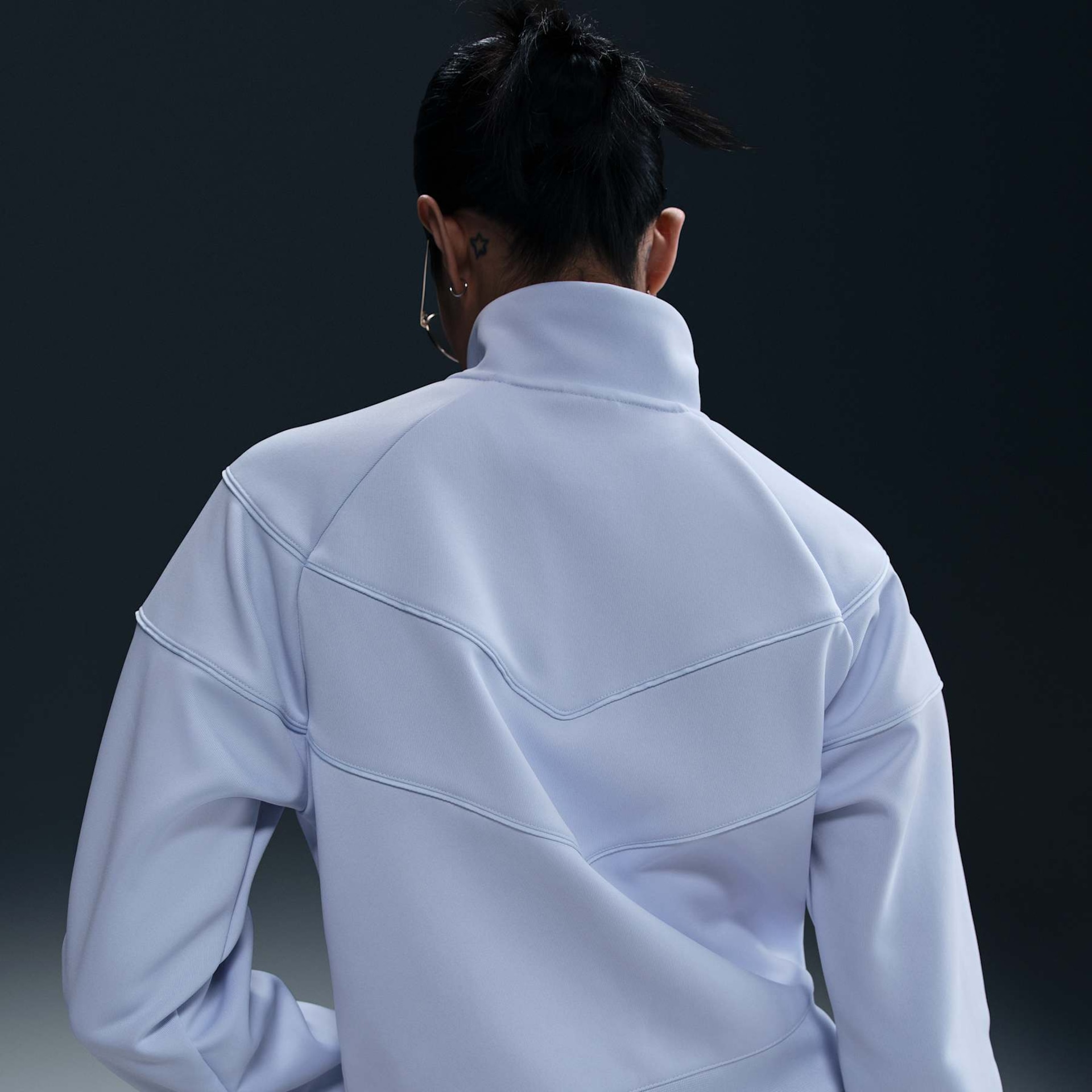 Jaqueta Nike Sportswear Poly Knit Feminina - Foto 2