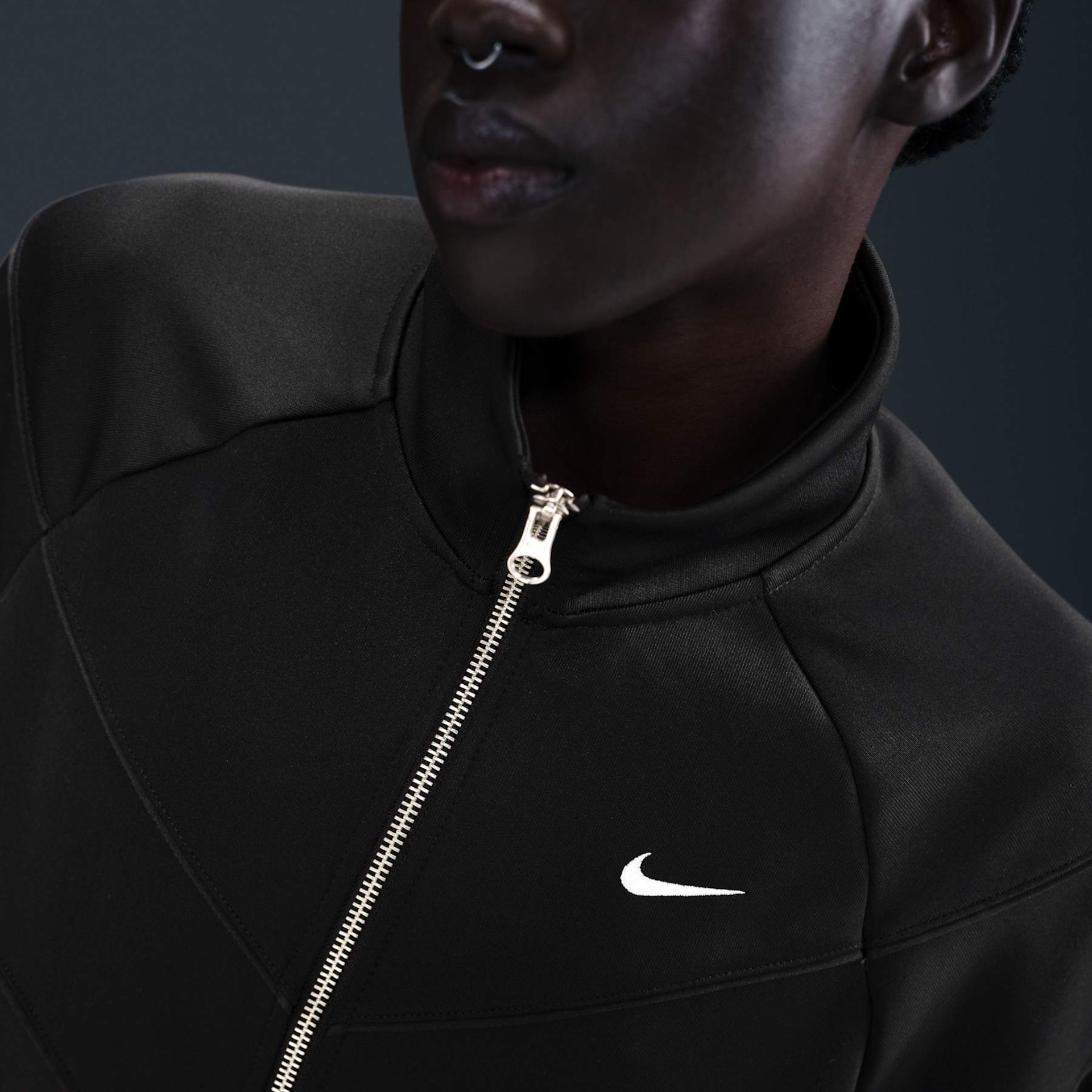 Jaqueta Nike Sportswear Poly Knit Feminina - Foto 3
