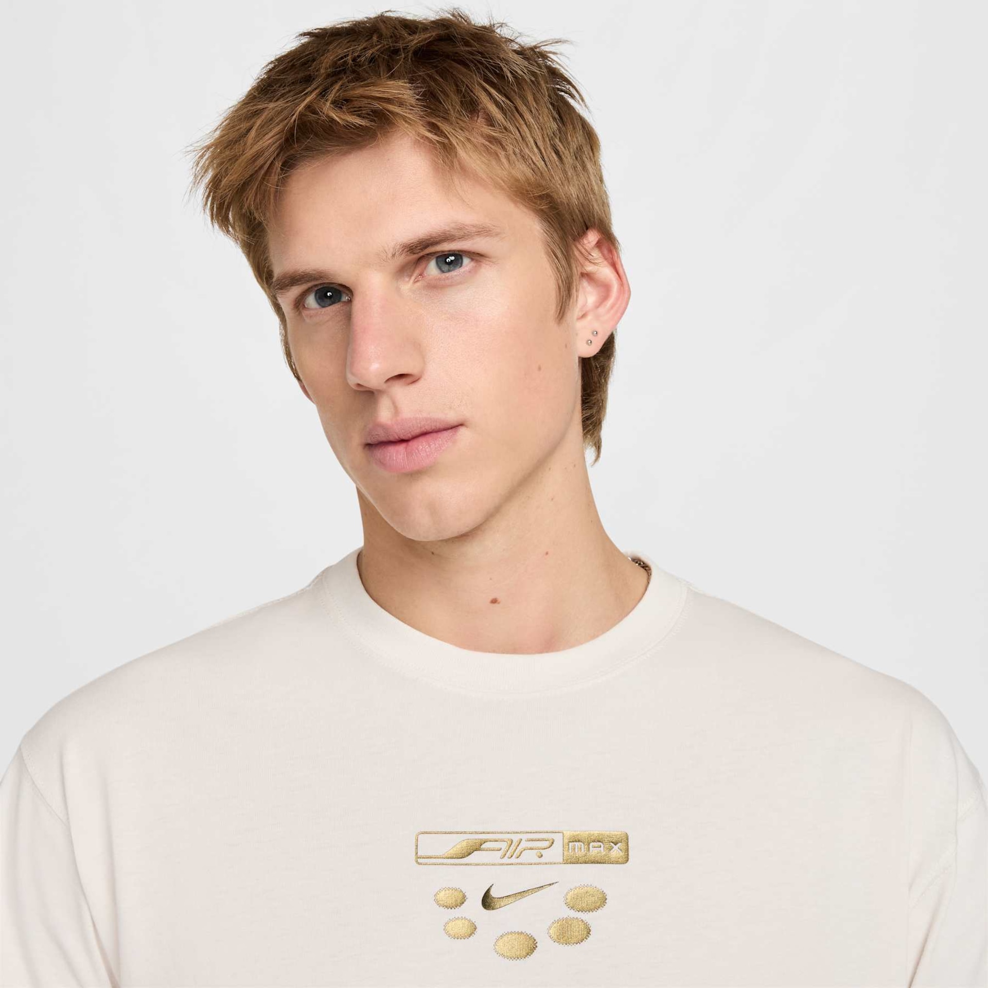 Camiseta Nike Sportswear Air Max Masculina - Foto 3