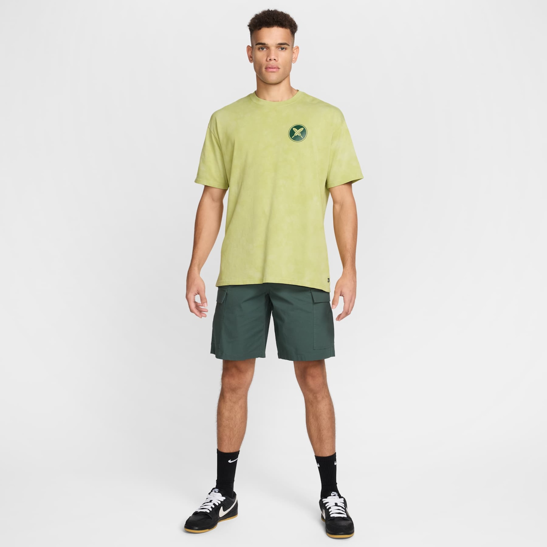 Camiseta Nike SB Max90 Masculina - Foto 7