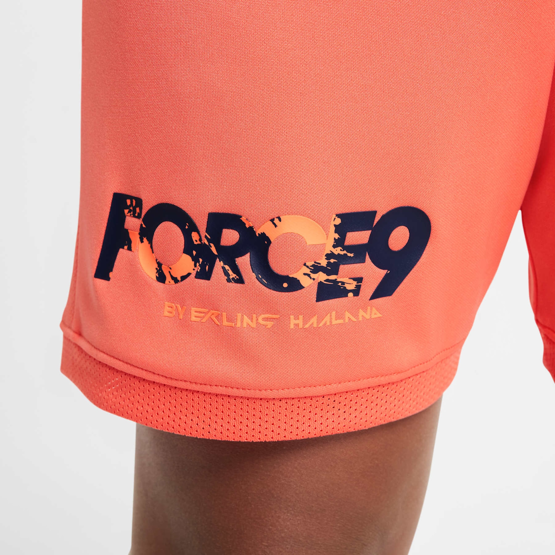 Shorts Nike Dri-FIT Erling Haaland Academy Infantil - Foto 5