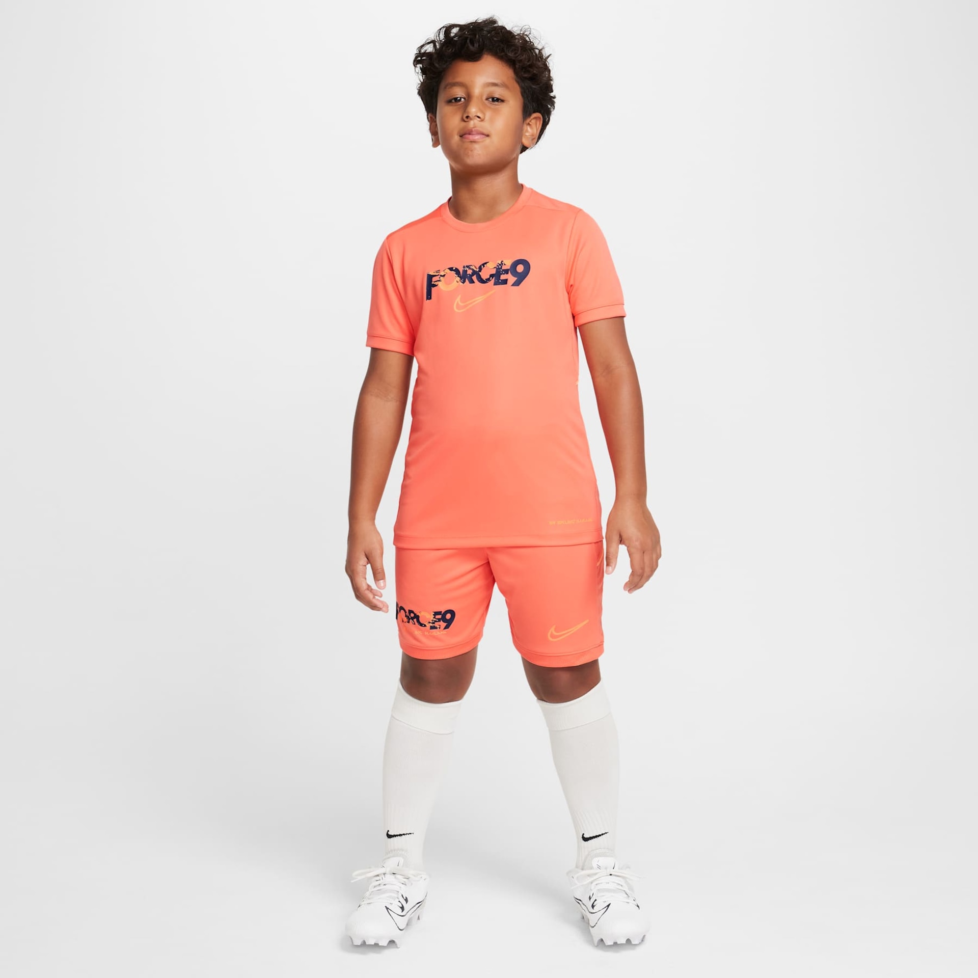 Shorts Nike Dri-FIT Erling Haaland Academy Infantil - Foto 8