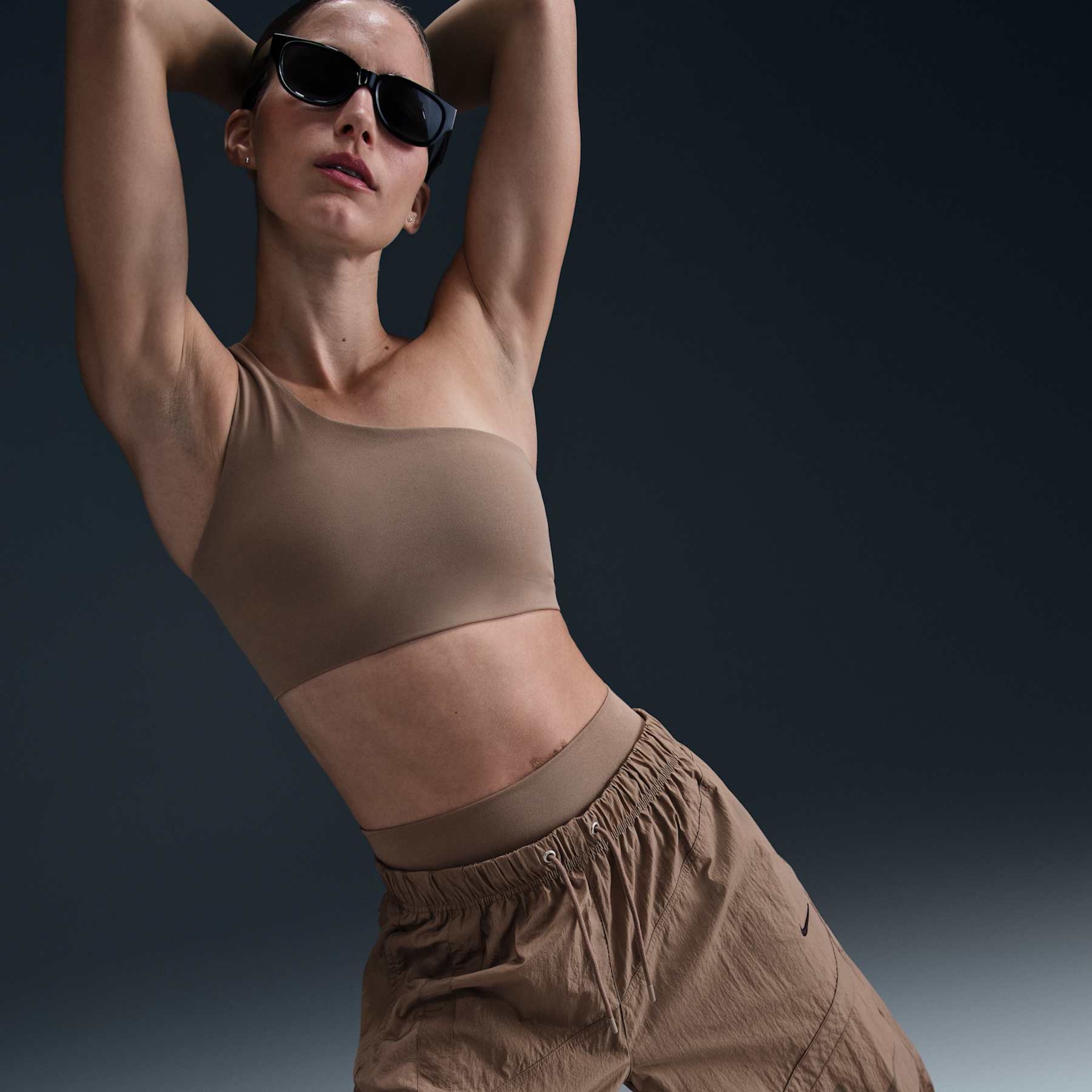 Top Nike Zenvy Feminino - Foto 3