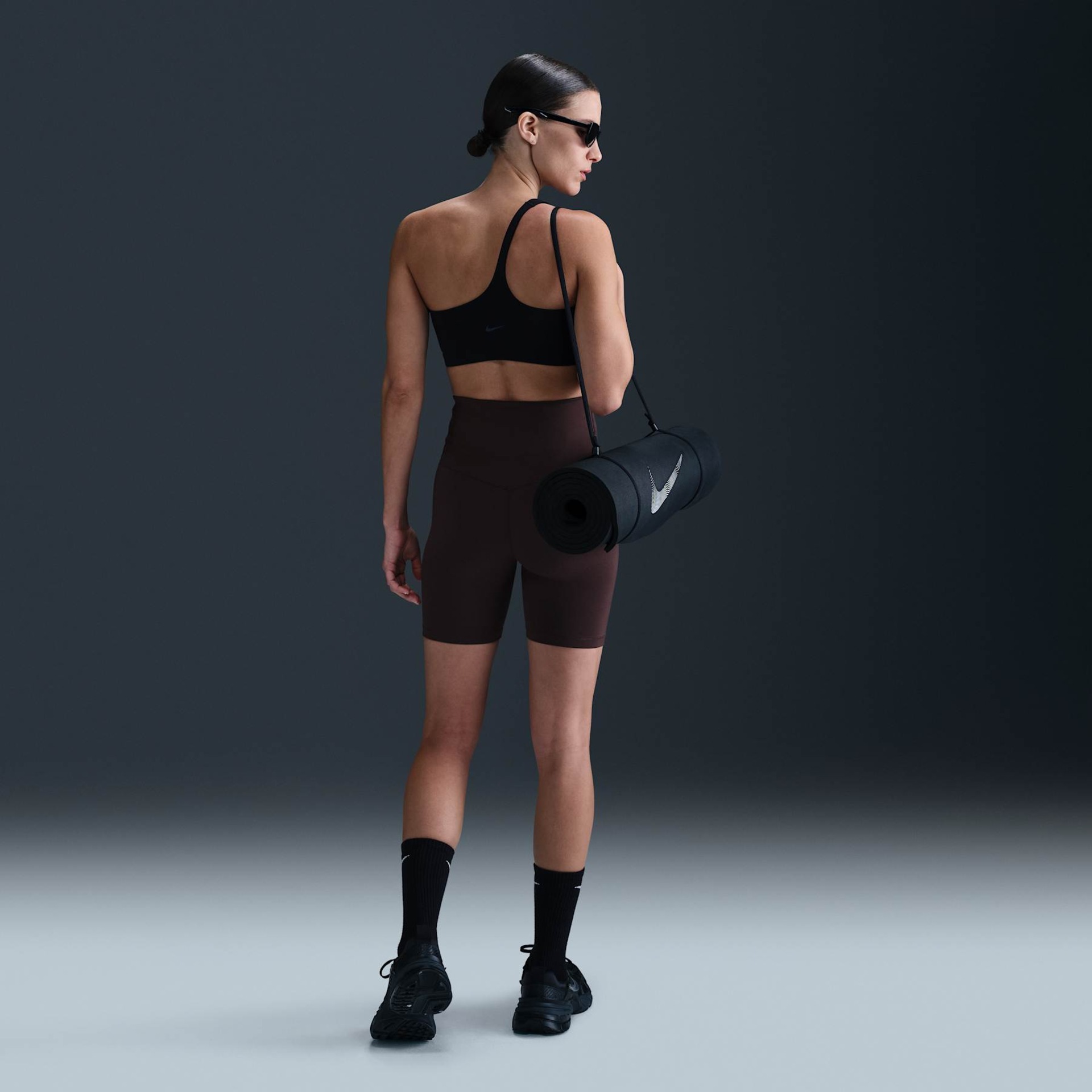 Top Nike Zenvy Feminino - Foto 5