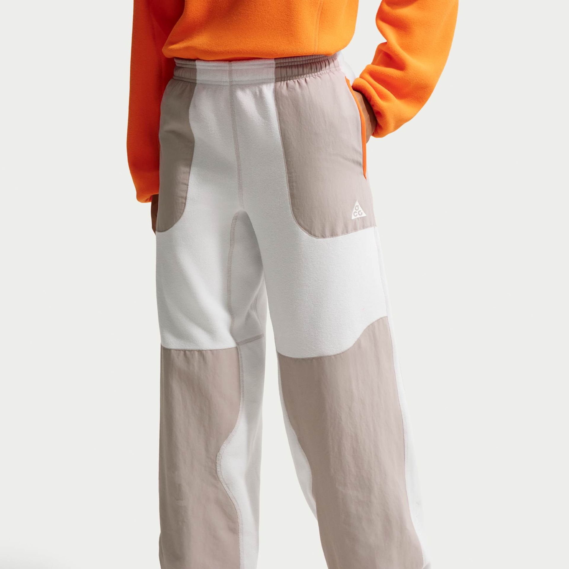 Calça Nike ACG Unissex - Foto 3