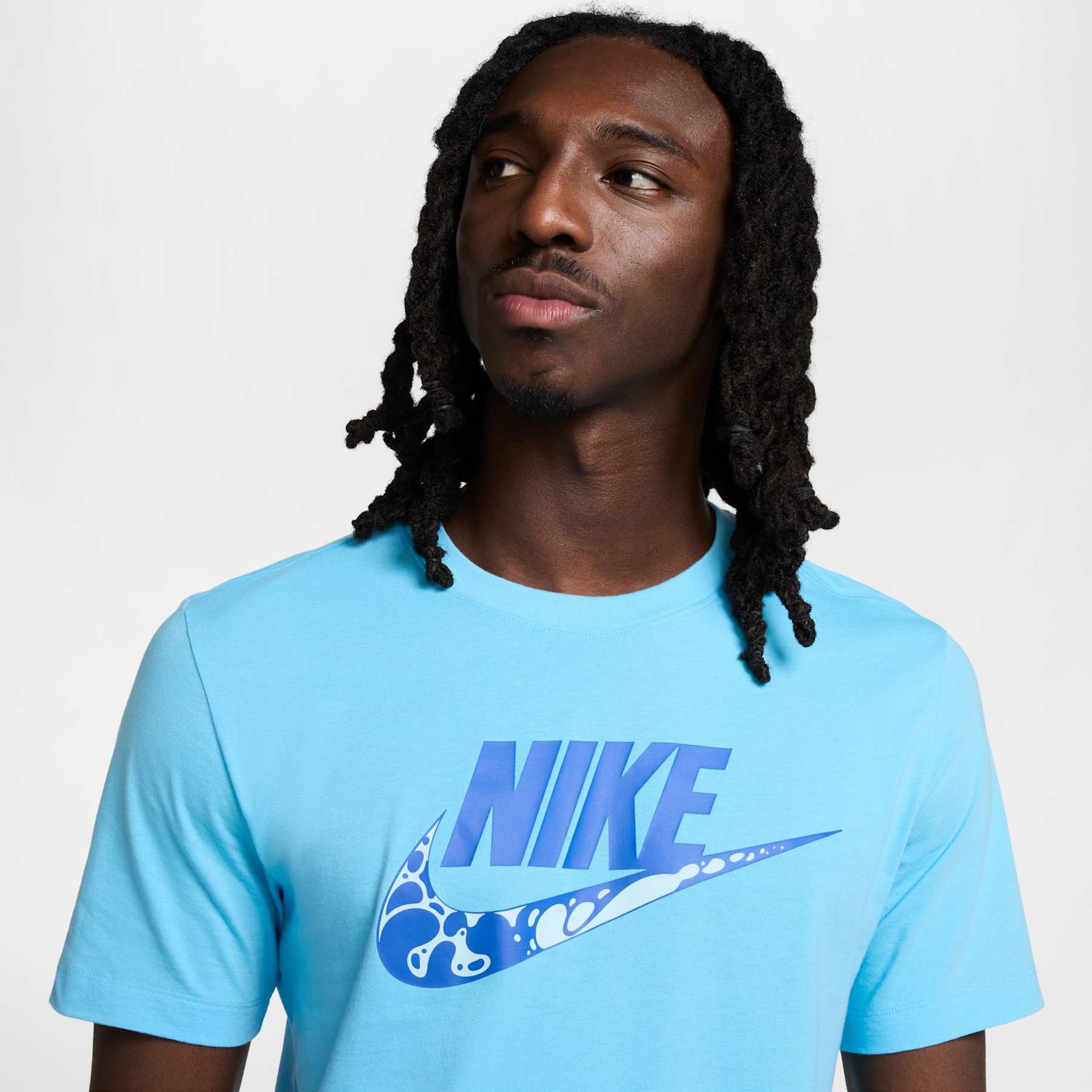 Camiseta Nike Sportswear Futura Masculina - Foto 3