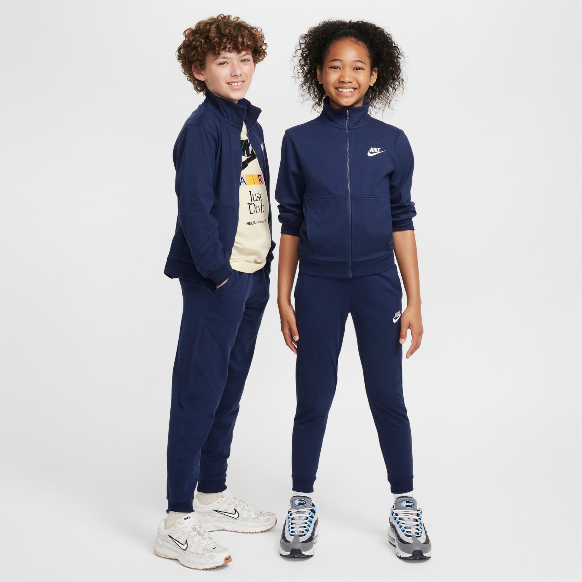 Jaqueta Nike Sportswear Club Knit Infantil - Foto 5