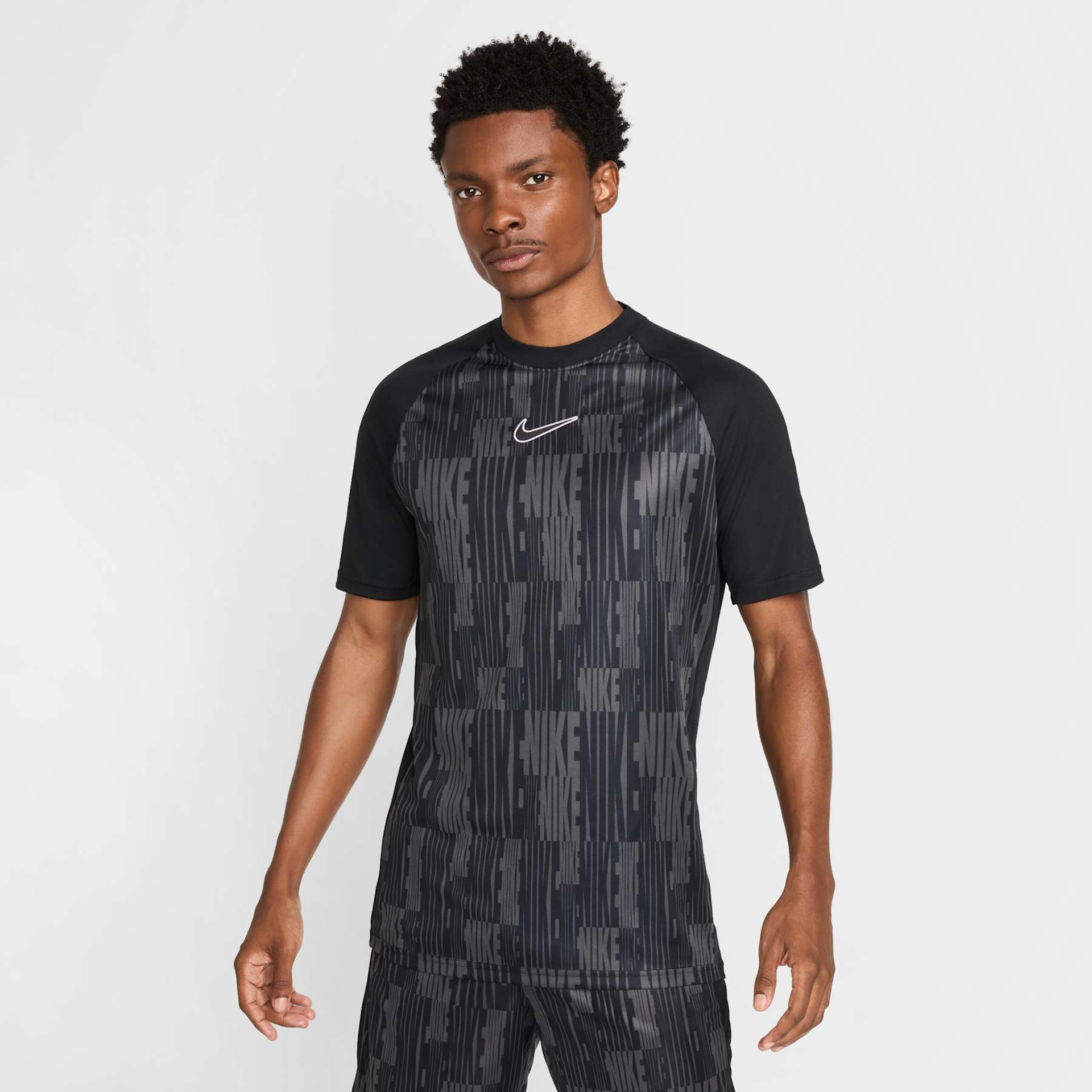 Imagem principal de Camiseta Nike Dri-FIT Academy Pro Masculina