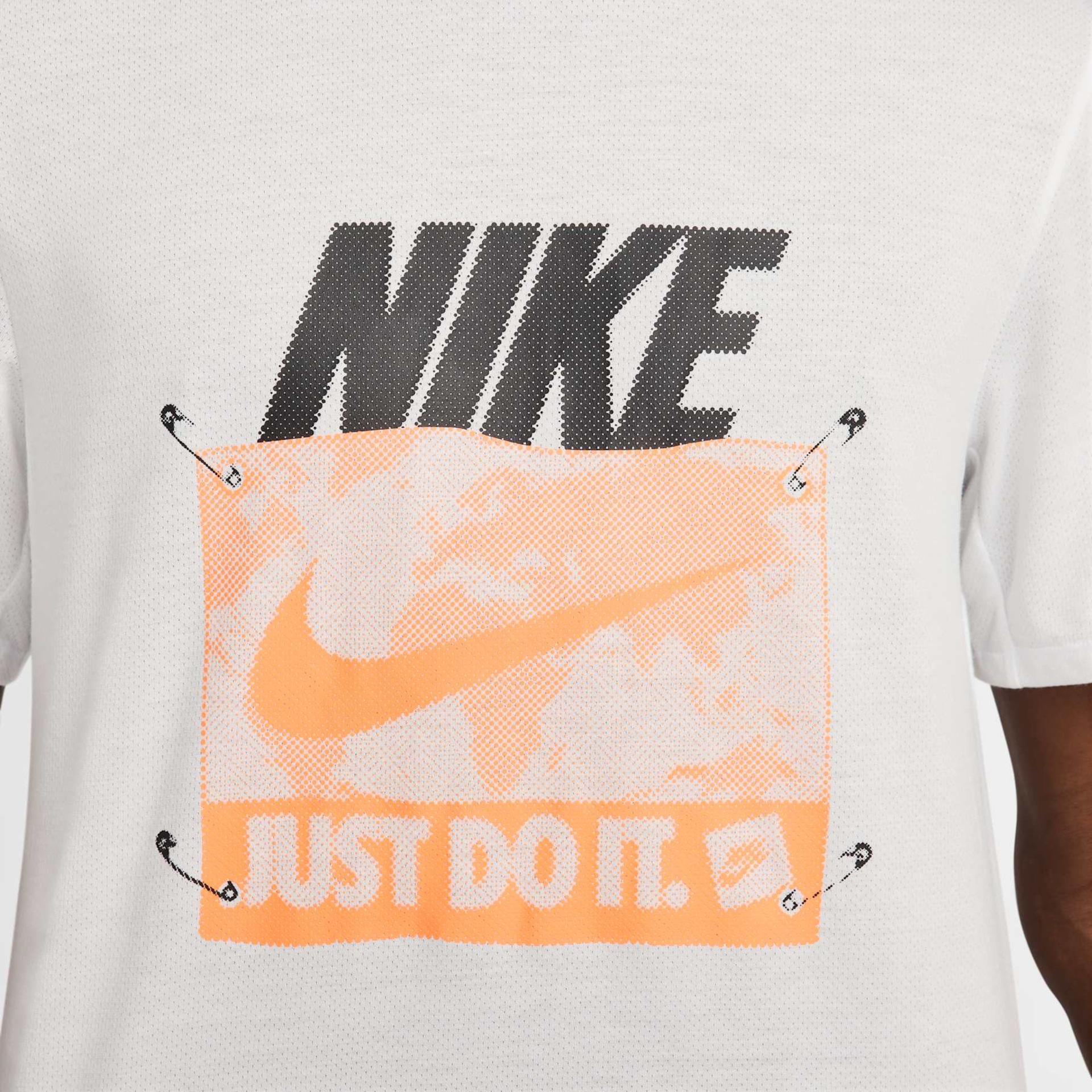 Camiseta Nike Dri-FIT Run Energy Masculina - Foto 4