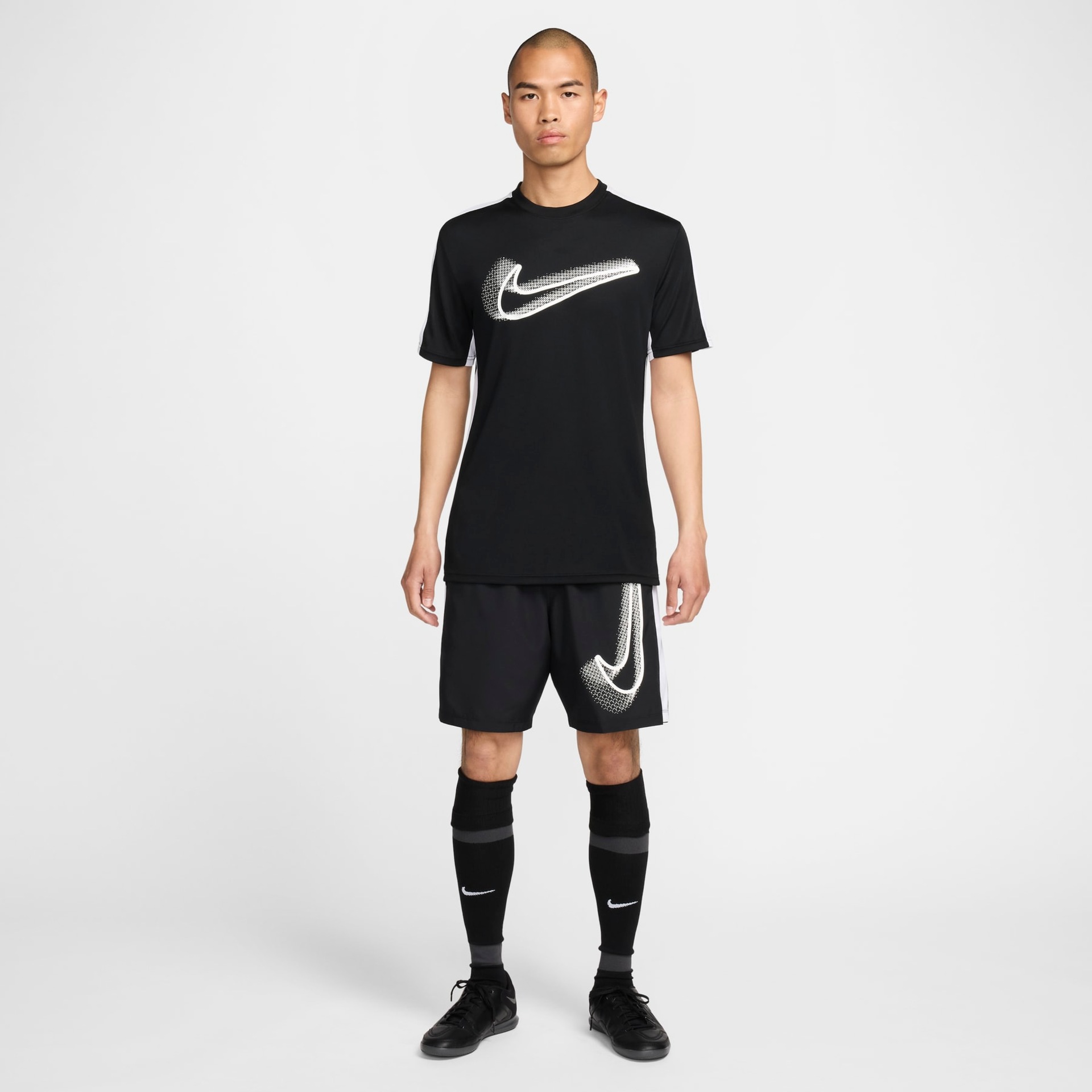 Camiseta Nike Dri-FIT Academy Masculina - Foto 5
