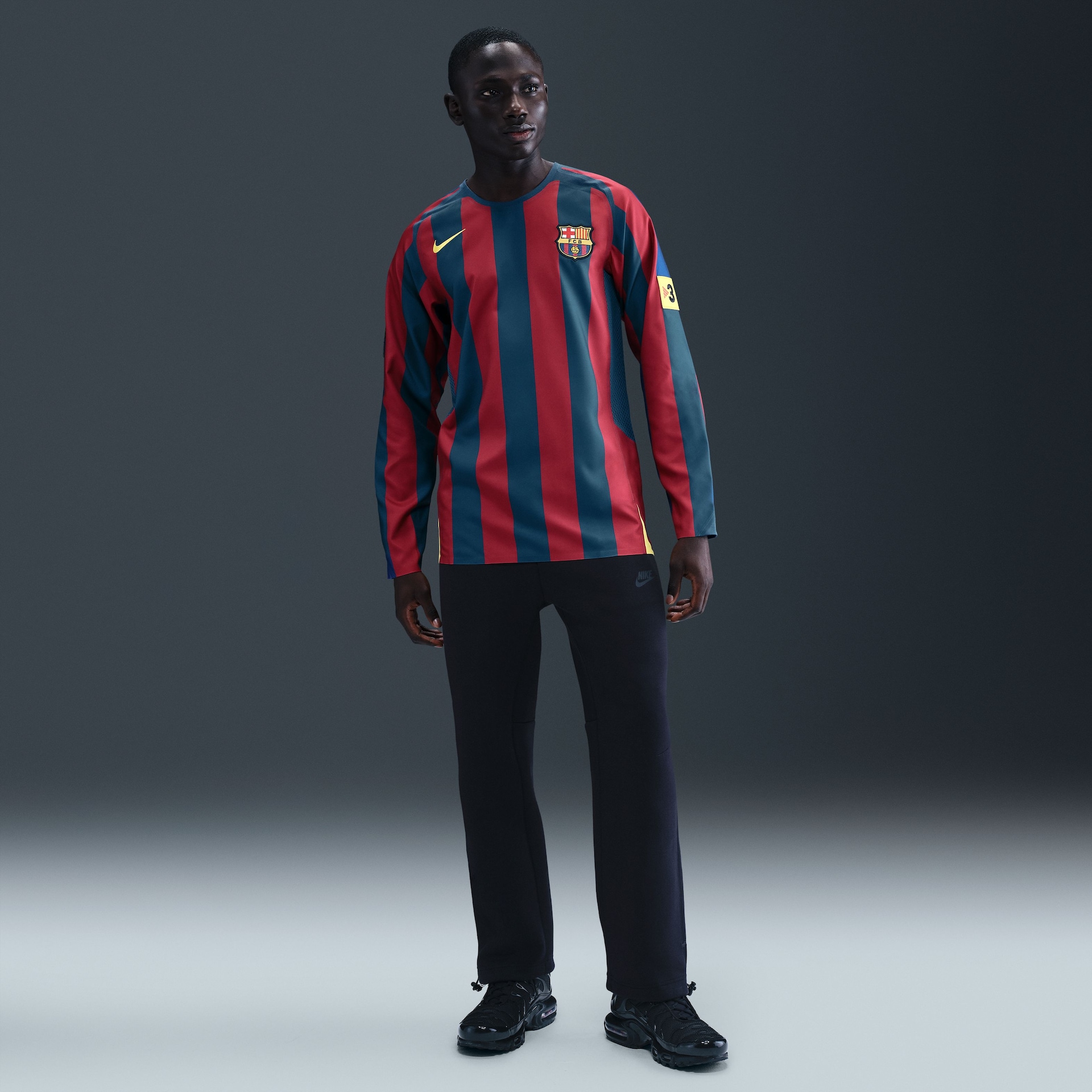 Camisa Barcelona Nike Reedição Masculina - Foto 4