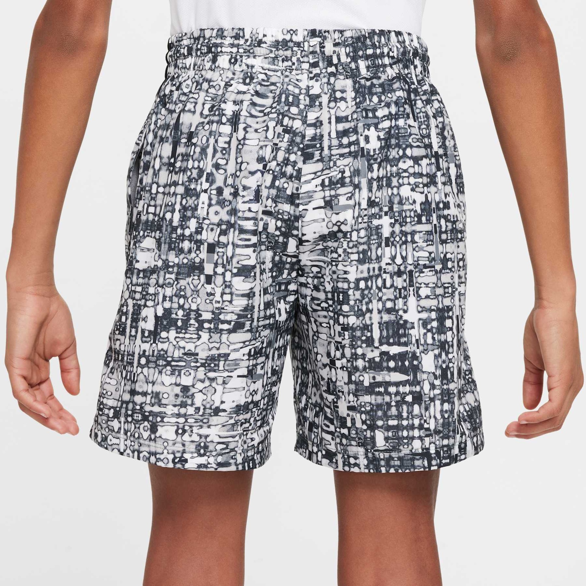 Shorts Nike Dri-FIT Multi Woven Infantil - Foto 3