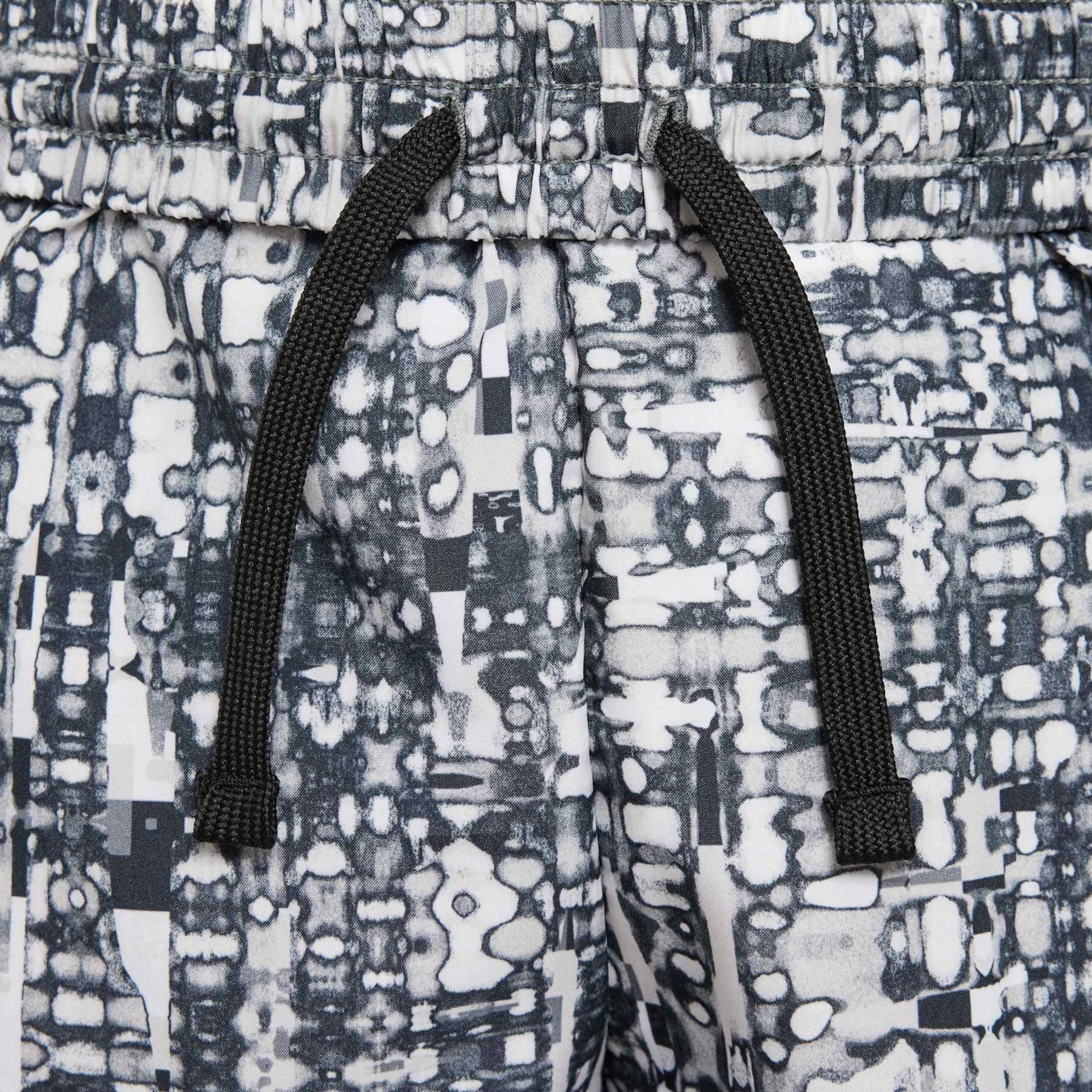 Shorts Nike Dri-FIT Multi Woven Infantil - Foto 4
