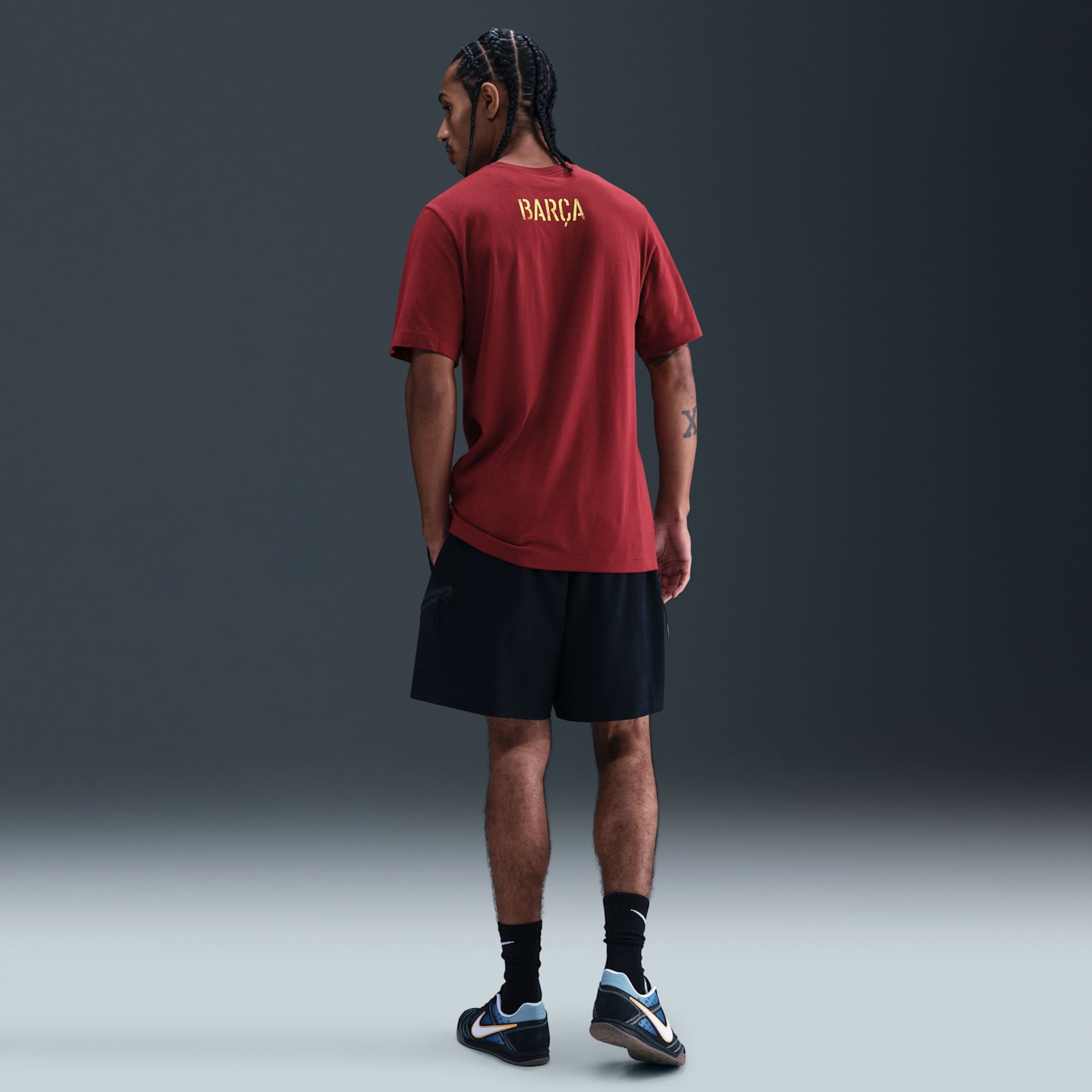 Camiseta Barcelona Nike Masculina - Foto 5