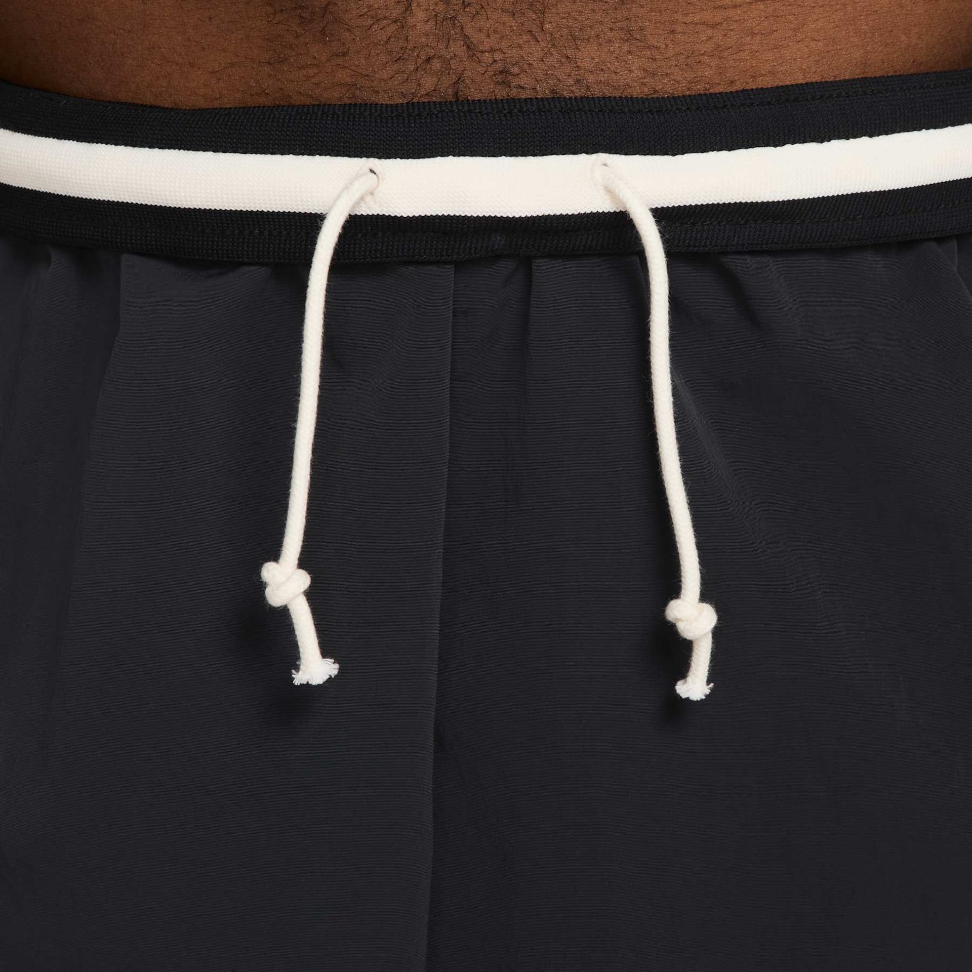 Shorts Nike Dri-FIT Heritage 5IN Masculino - Foto 4