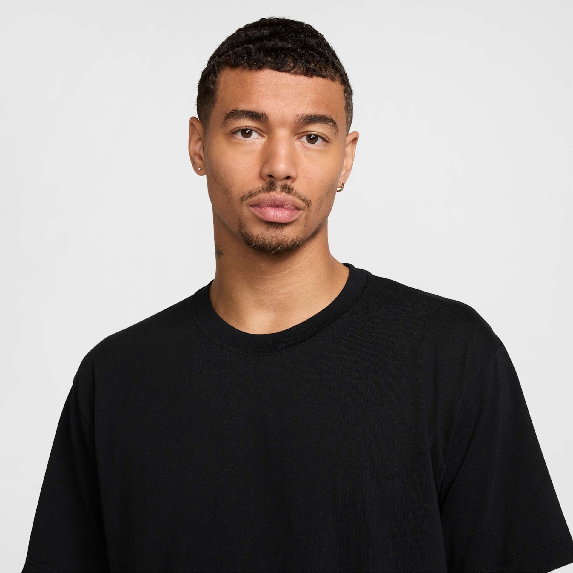 Camiseta Nike Dri-FIT Heritage Masculina - Foto 3