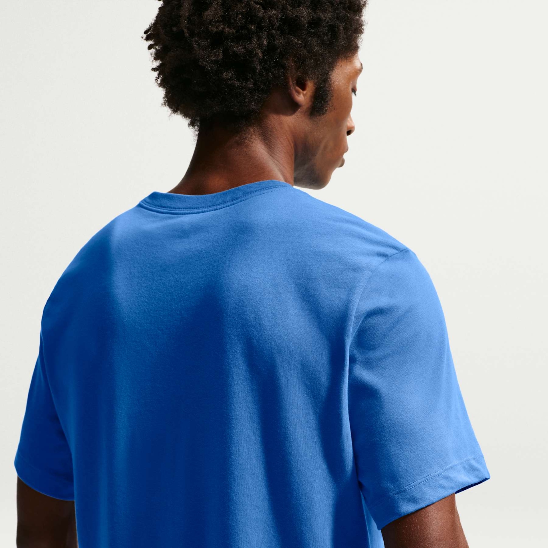 Camiseta Dri-FIT Nike Run Swoosh Masculina - Foto 2