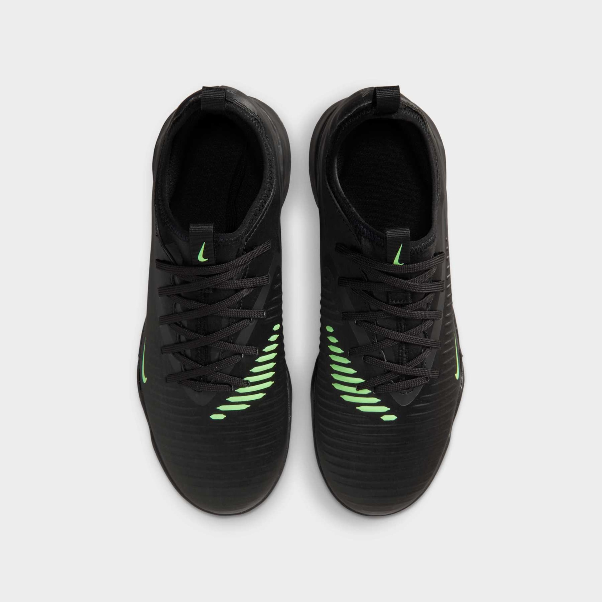 Chuteira Society Nike Phantom 6 Academy Low Infantil - Foto 4