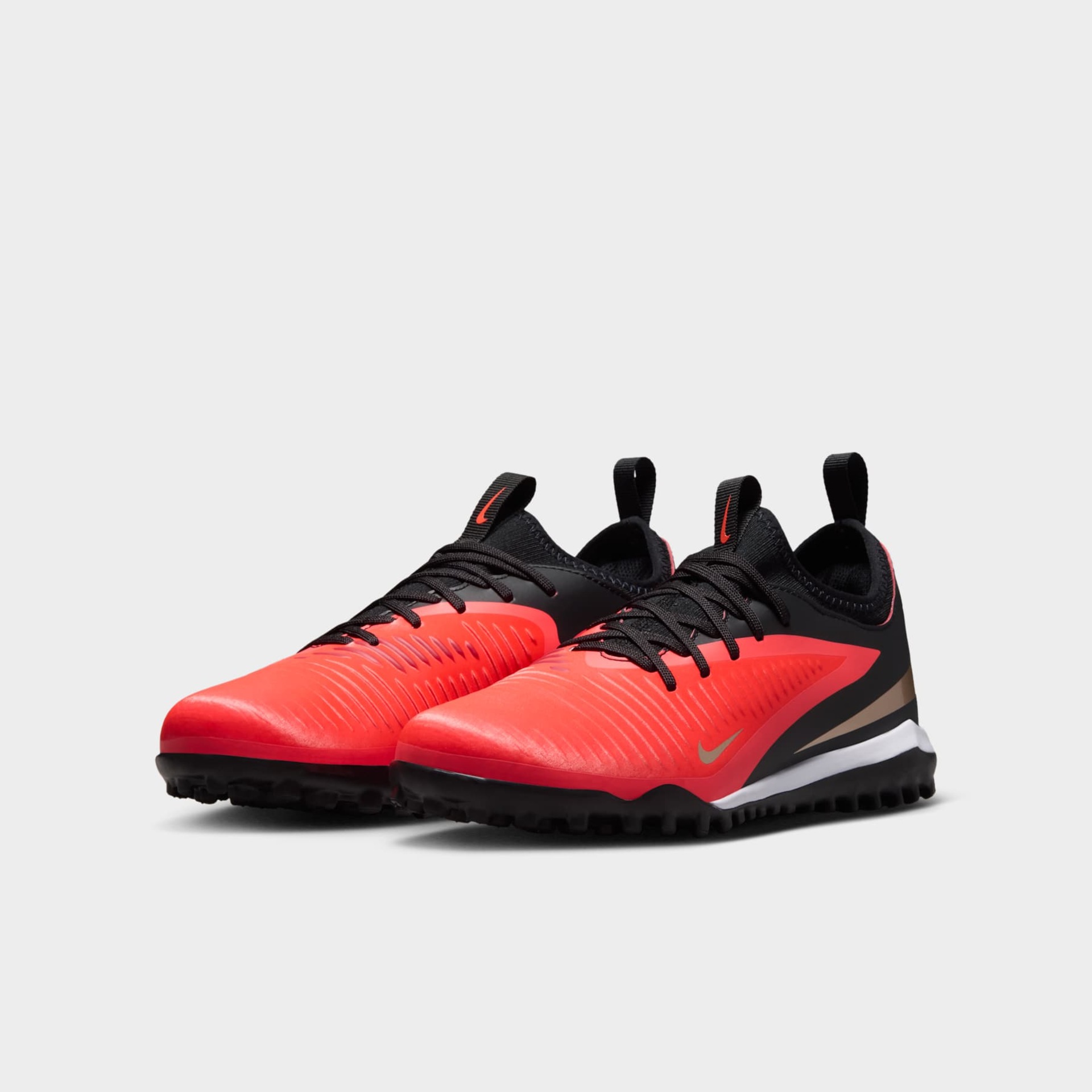 Chuteira Society Nike Phantom 6 Academy Low Infantil - Foto 5