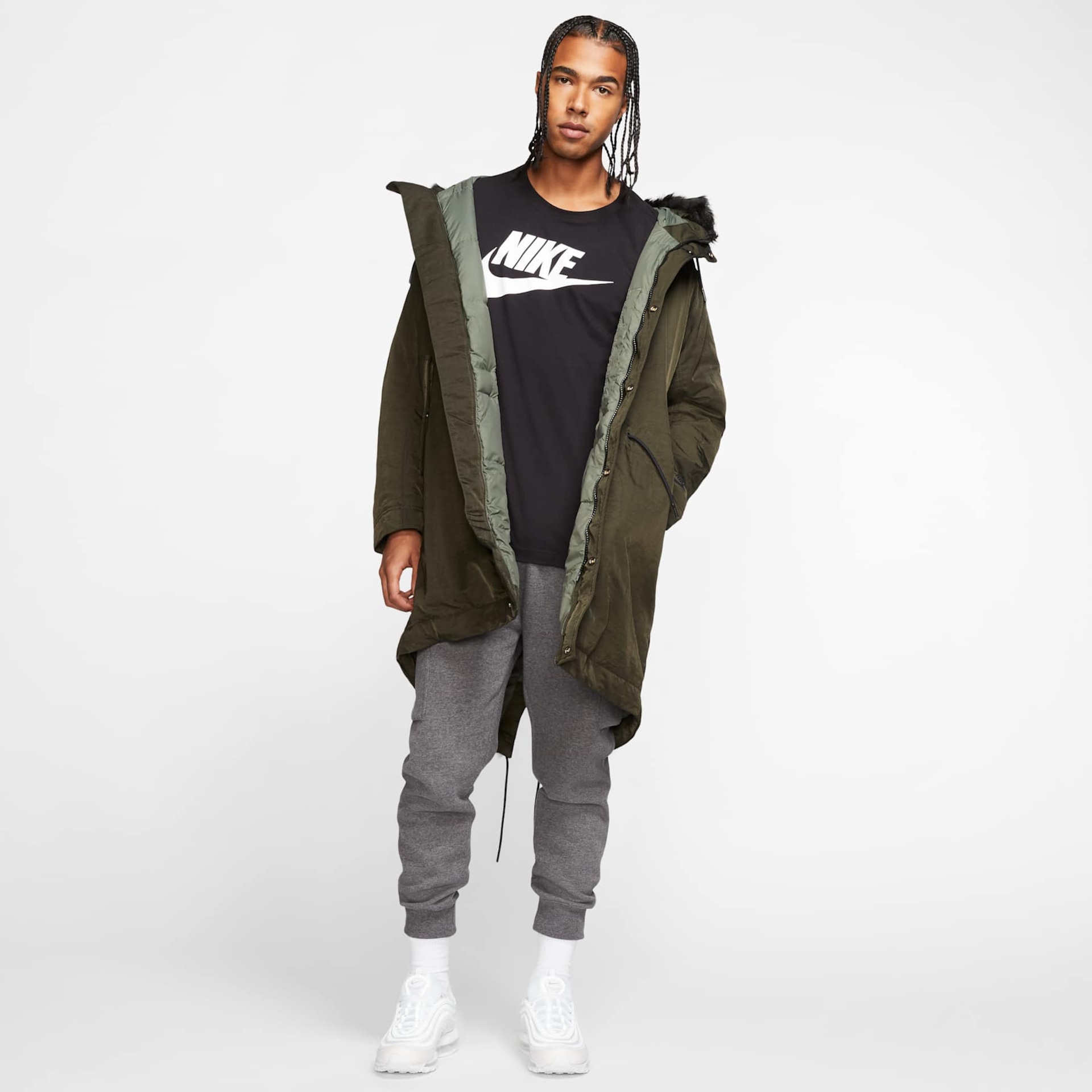 Camiseta Nike Sportswear Icon Futura Masculina - Foto 5