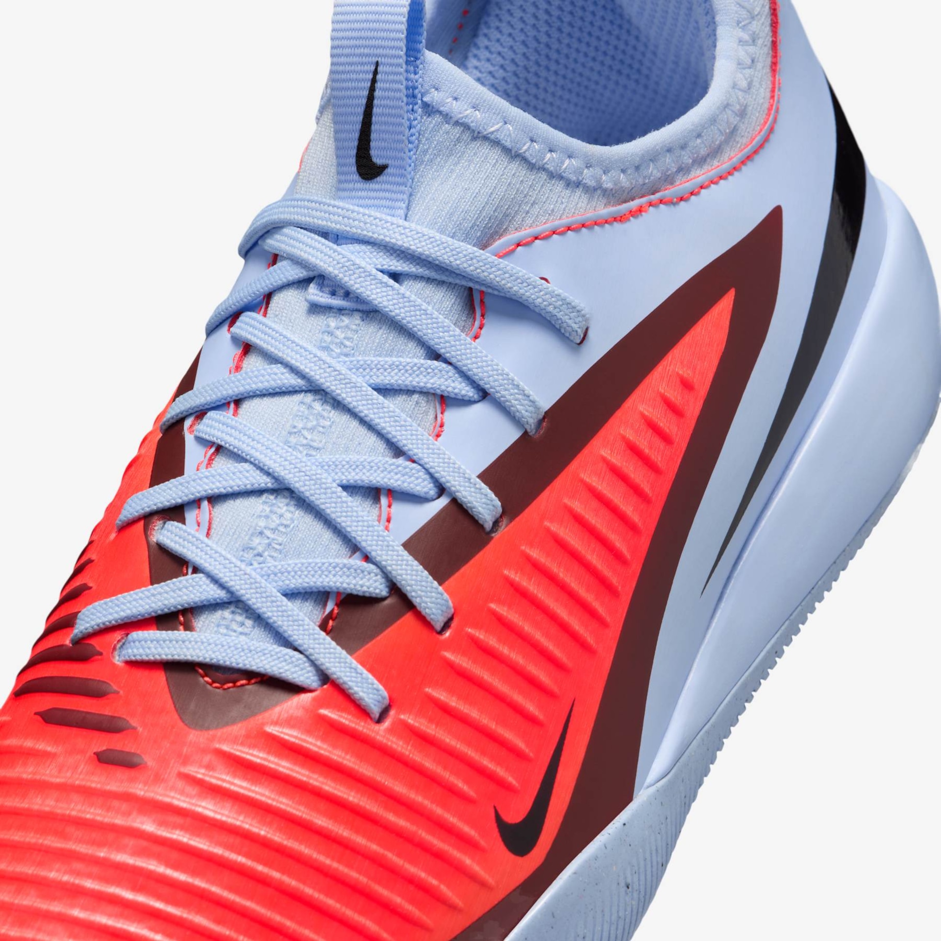 Chuteira Futsal Nike Phantom 6 Academy Infantil - Foto 7