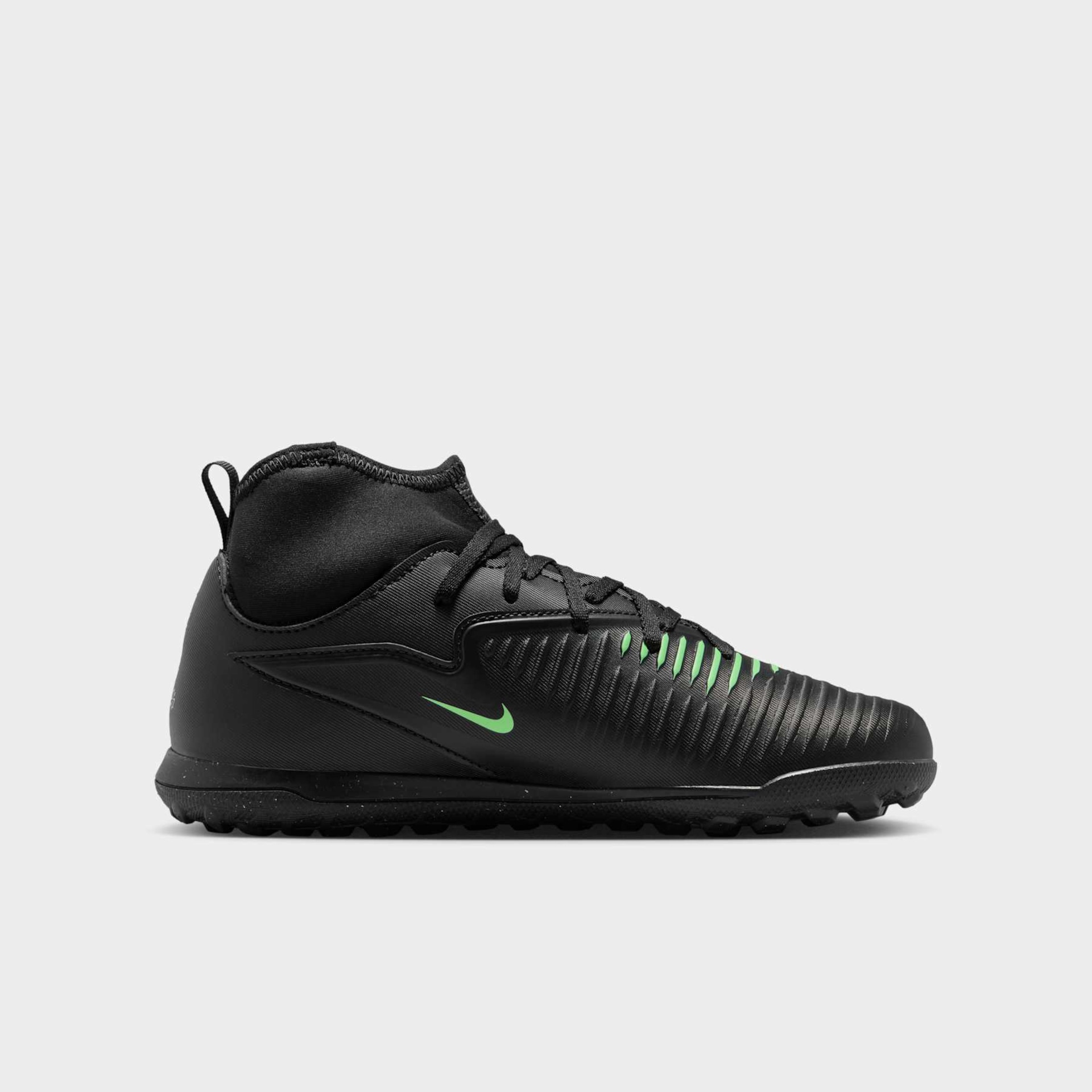 Chuteira Society Nike Phantom High 6 Club Infantil - Foto 3