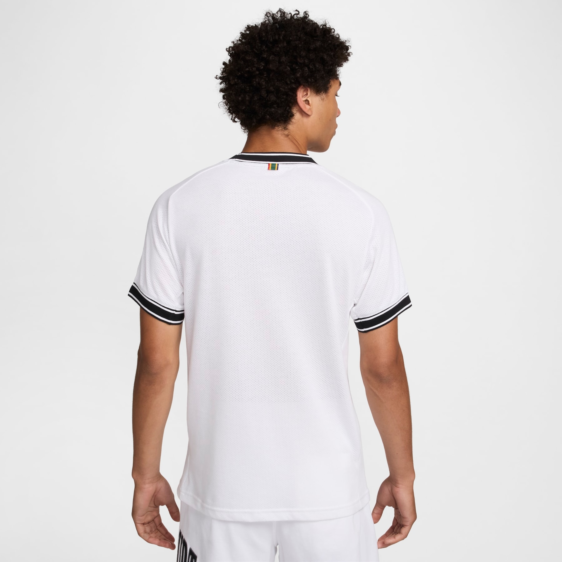 Camiseta Nike Court Heritage Masculina - Foto 2