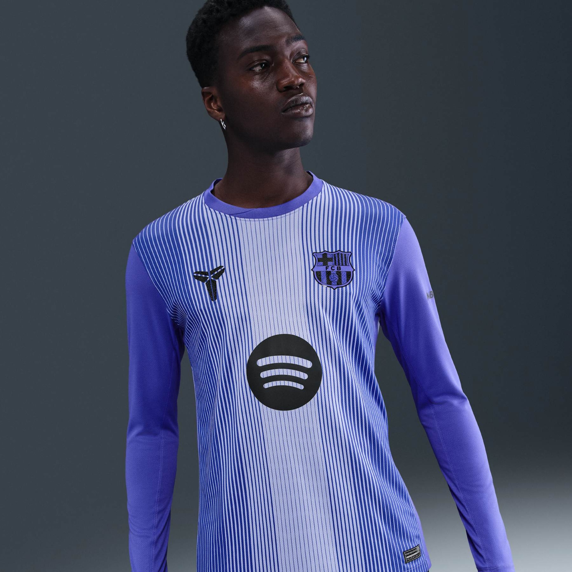 Camisa de Goleiro Barcelona Kobe Nike 2025/26 Torcedor Pro Masculina - Foto 1