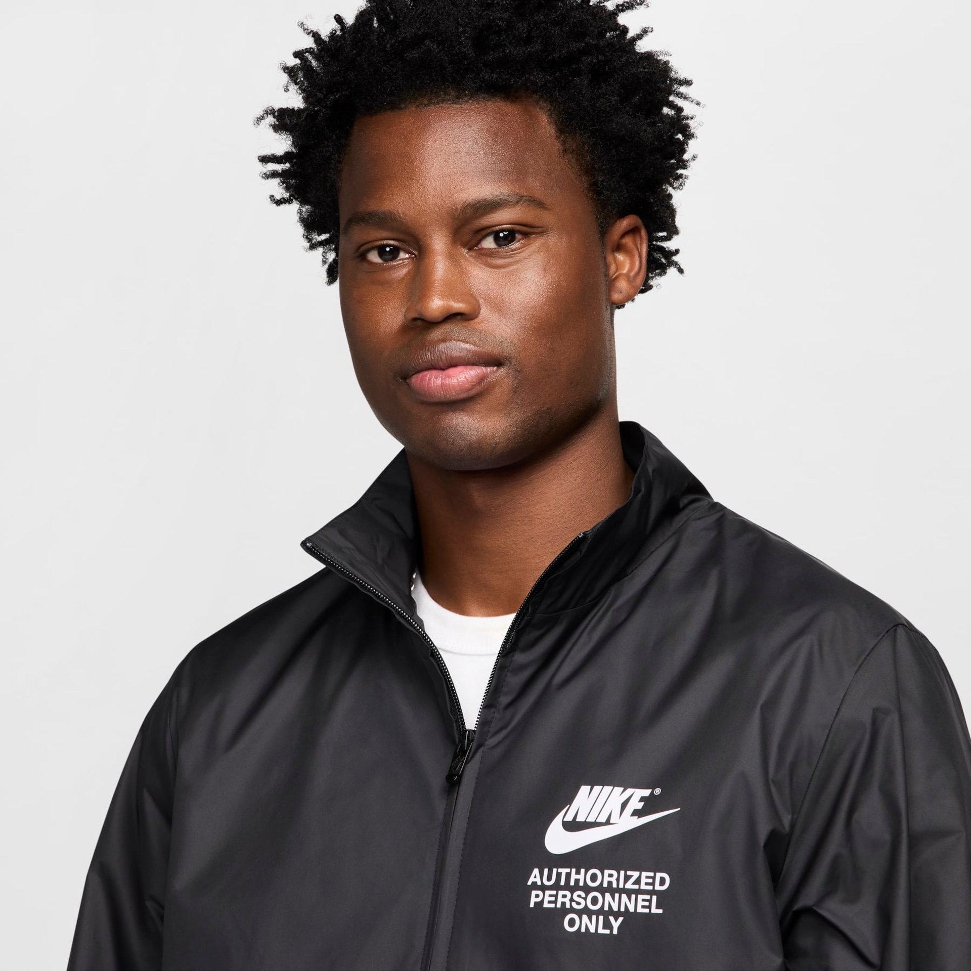 Jaqueta Nike Woven Masculina - Foto 3