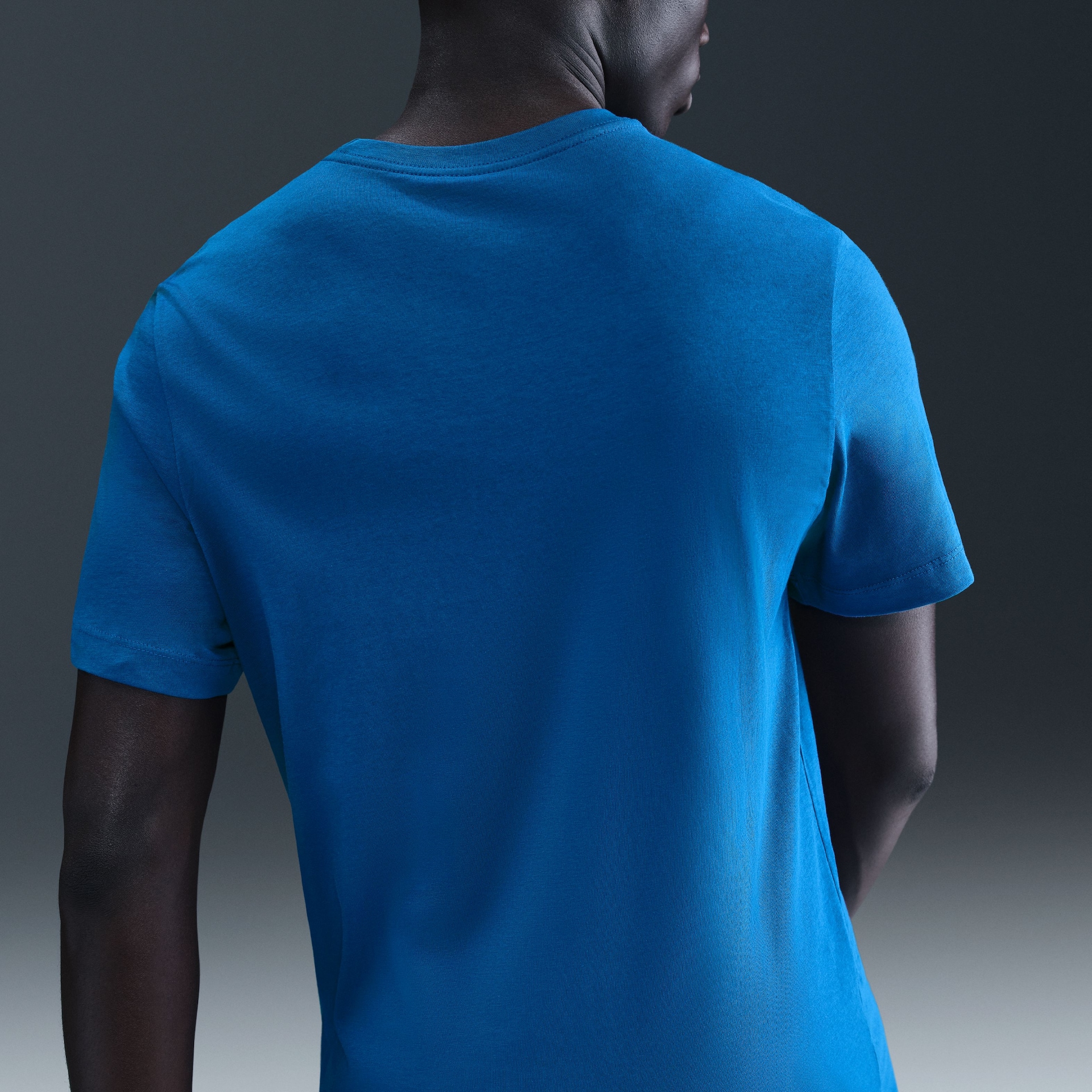 Camiseta Barcelona Nike Masculina - Foto 4