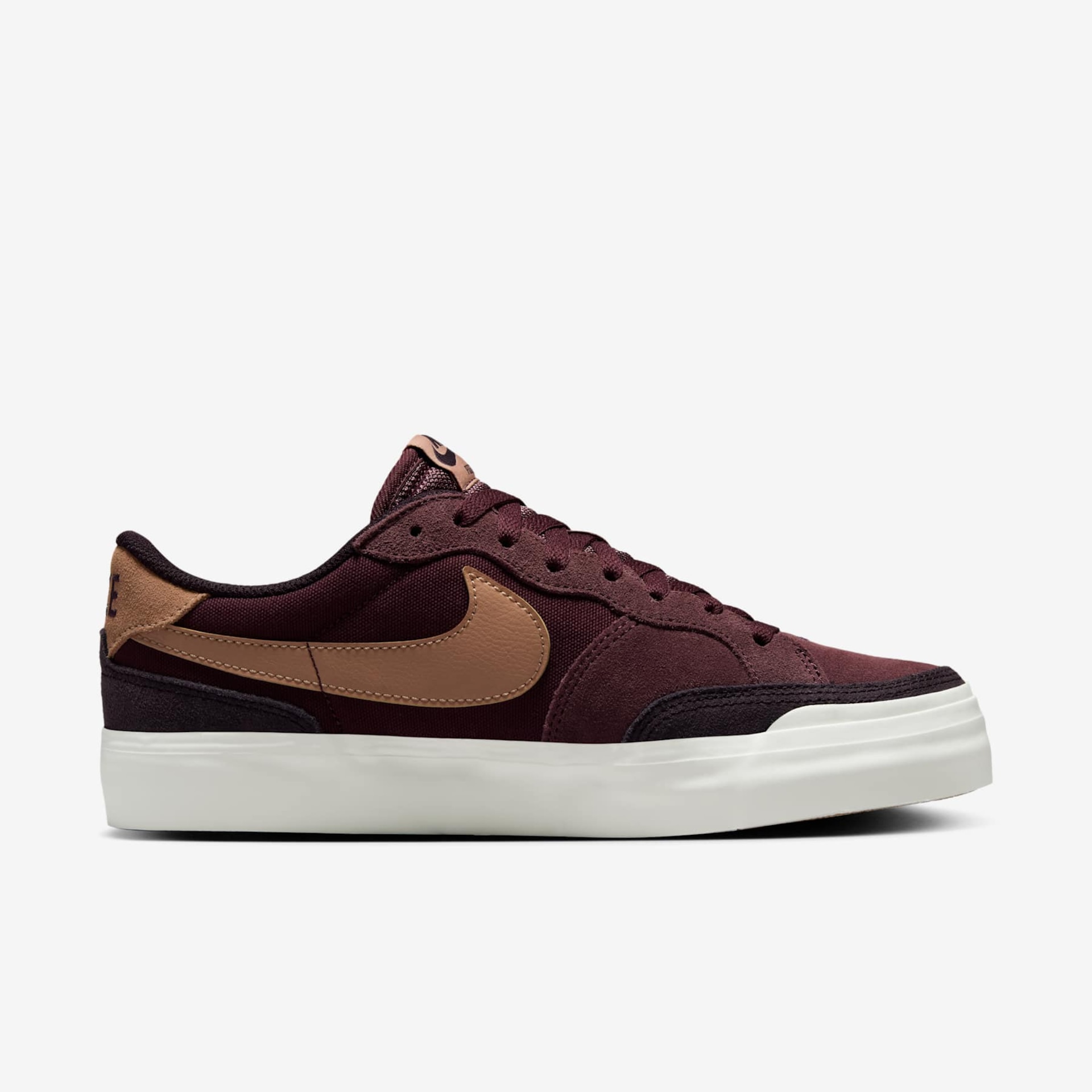 Tênis Nike SB Zoom Pogo Plus Feminino - Foto 3