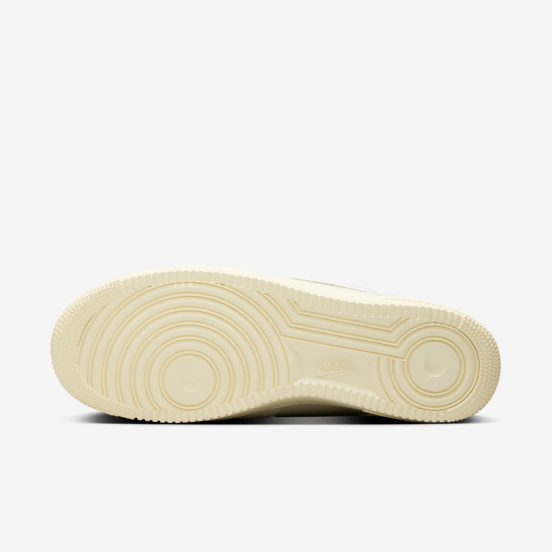 Tênis Nike Air Force 1 07 LX Masculino - Foto 2