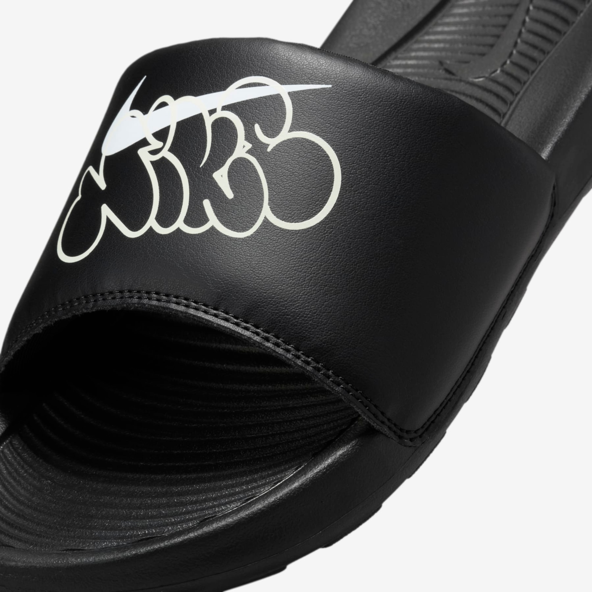 Chinelo Nike Victori One Masculino - Foto 6
