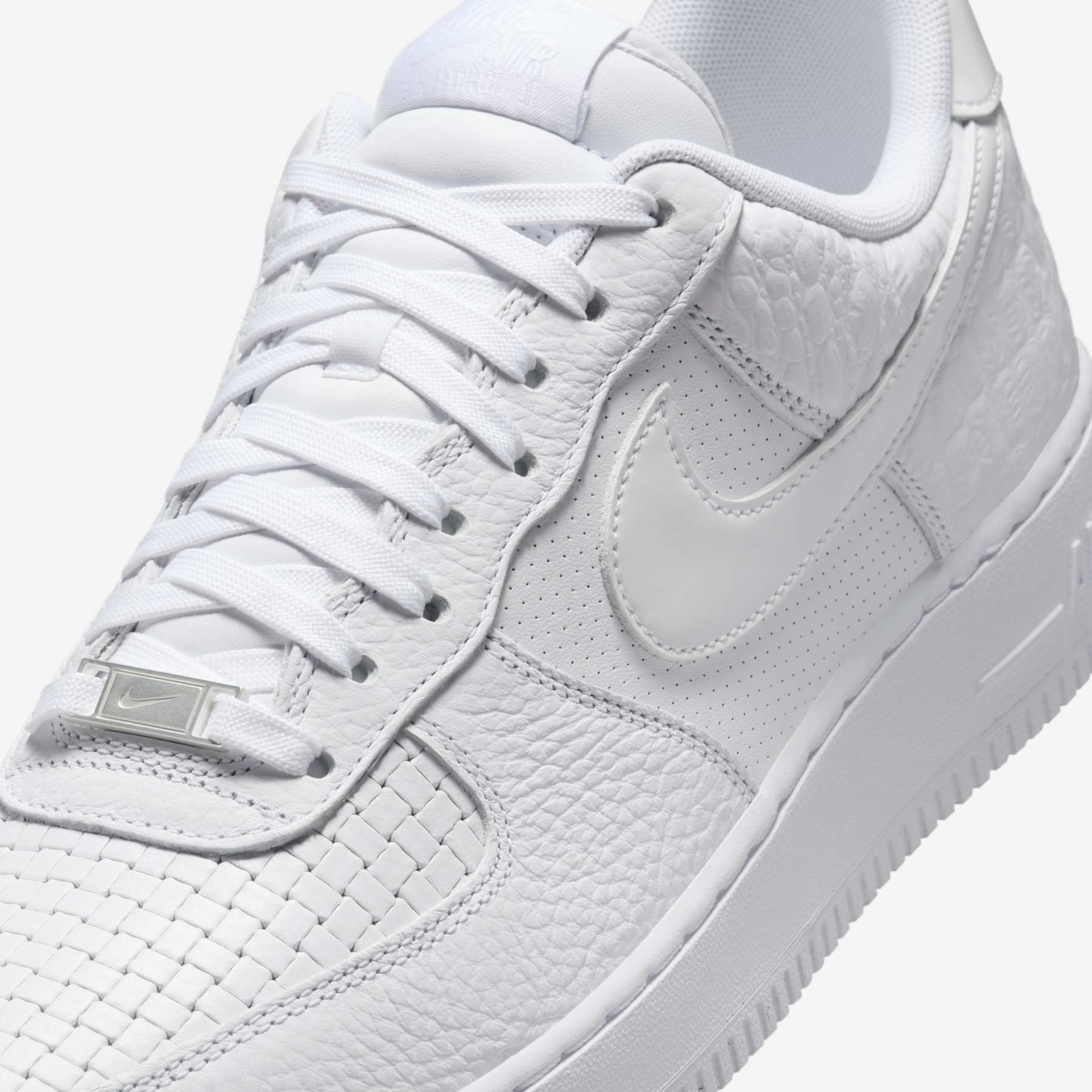 Tênis Nike Air Force 1 07 LX Masculino - Foto 7